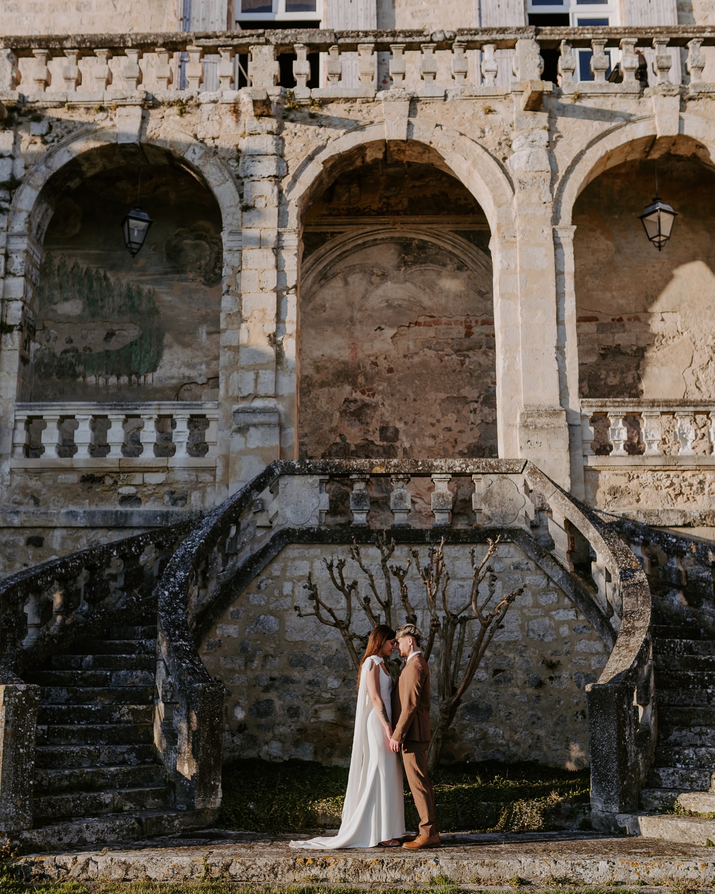 ๐ด ๐๐๐๐๐ ๐ ๐ก๐๐๐๐๐ ๐๐ โ๐๐ ๐ก๐๐๐ฆ ๐ก๐ ๐ค๐๐๐ก๐ ๐ฆ๐๐ข๐ ๐๐ค๐ ๐ค
Choosing your wedding venue means laying the first stone of your story. At Chรขteau de Poudenas, every step holds its past; tomorrow, it will embrace yours.
๐ซ๐ท
๐๐ ๐๐๐๐ข ๐โ๐๐๐๐ฬ ๐โโ๐๐ ๐ก๐๐๐๐ ๐๐๐ข๐ ๐ฬ๐๐๐๐๐ ๐๐ ๐ฃ๐ฬ๐ก๐๐ ๐ค
Choisir votre lieu de mariage, cโest poser la premiรจre pierre de votre histoire. Au Chรขteau de Poudenas, chaque marche porte son passรฉ, demain, il accueillera la vรดtre.
Team du love :
Planner @sun_day_wedding
Venue @chateaudepoudenas
Photographer @blondieconfettis
Videographer @jp_rabier
Decor furnitures @cocotteetcoquette
Floral design @lesrenouees.floral
Cake design @bonjour.gateau
MUA @marieguerlainmua
Hairstyle @arrowkihair
Stationery @le_studio_kolibri
Dress @ana_des_cabanasses
Suit @latelier5_bordeaux
Jewels @celinni_diamant_bordeaux
Lovebirds @romainescarpit @shania_lair
#weddinginfrance #frenchwedding #bridetobe #weddingcastle #weddingbordeaux #monumenthistorique