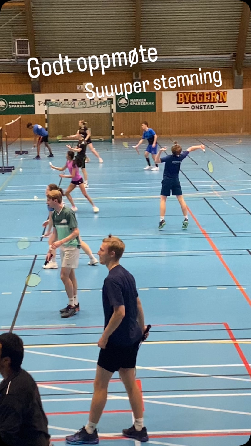 Siste felles trening før avslutningsrunden i Eliteserien, 1.divisjon og 2. divisjon 🔥#infinitum #norprofil #sportmodern #badmintonlife #stabburet #norgesbadmintonforbund #badmintonforalle #badminton #moss