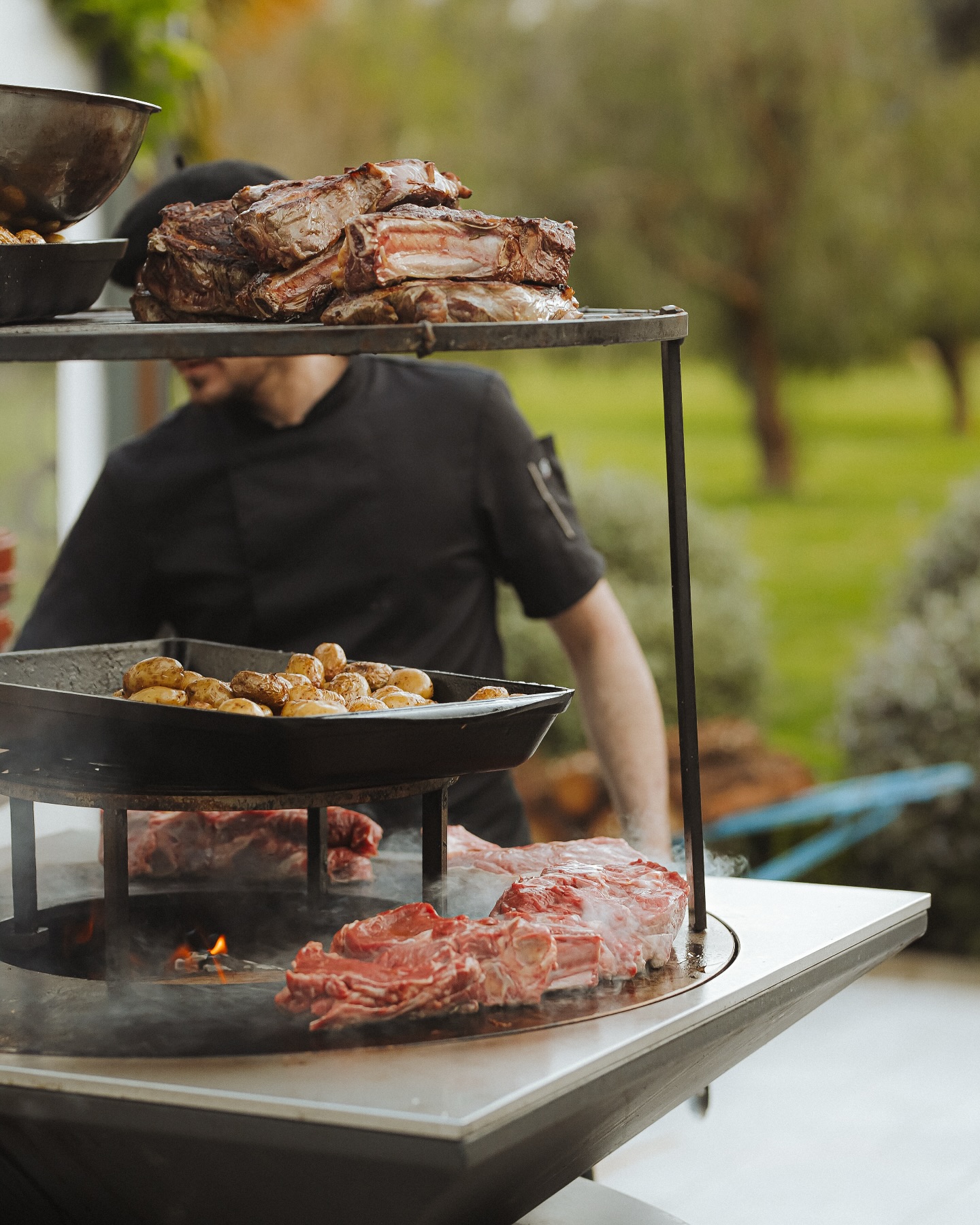 Tous les 1er Jeudis du mois c’est Côte de bœuf 🥩 à volonté au Jardin Barbecue !
.
.
.
𝗔𝗚𝗘𝗡𝗖𝗘 #𝗖𝗖
ᴅɪɢɪᴛᴀʟ / ᴅᴇꜱɪɢɴ
.
#photogastronomy #foodphotography #photographylovers #instafood #photooftheday #beef #grill #photography📷 #instantgourmand #momentpresent #restaurantdesign #instaphoto #foodstagram #perpignan #comagency #digitalagency