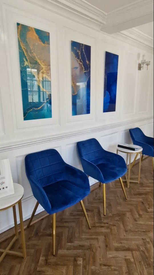 Where smiles are made 😁
Brooklyn House Dental Practice ✨️
Get a glimpse inside our lovely practice. We are excited to share our space, where we prioritise comfort and care to our patients, located in the heart of Sherborne📍
☎️01935 814258
📧Enq@brooklynhousedental.co.uk
💻www.bhdental.co.uk