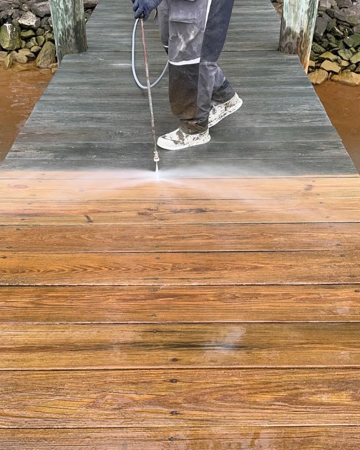 Community pier wash and seal 💦🔫