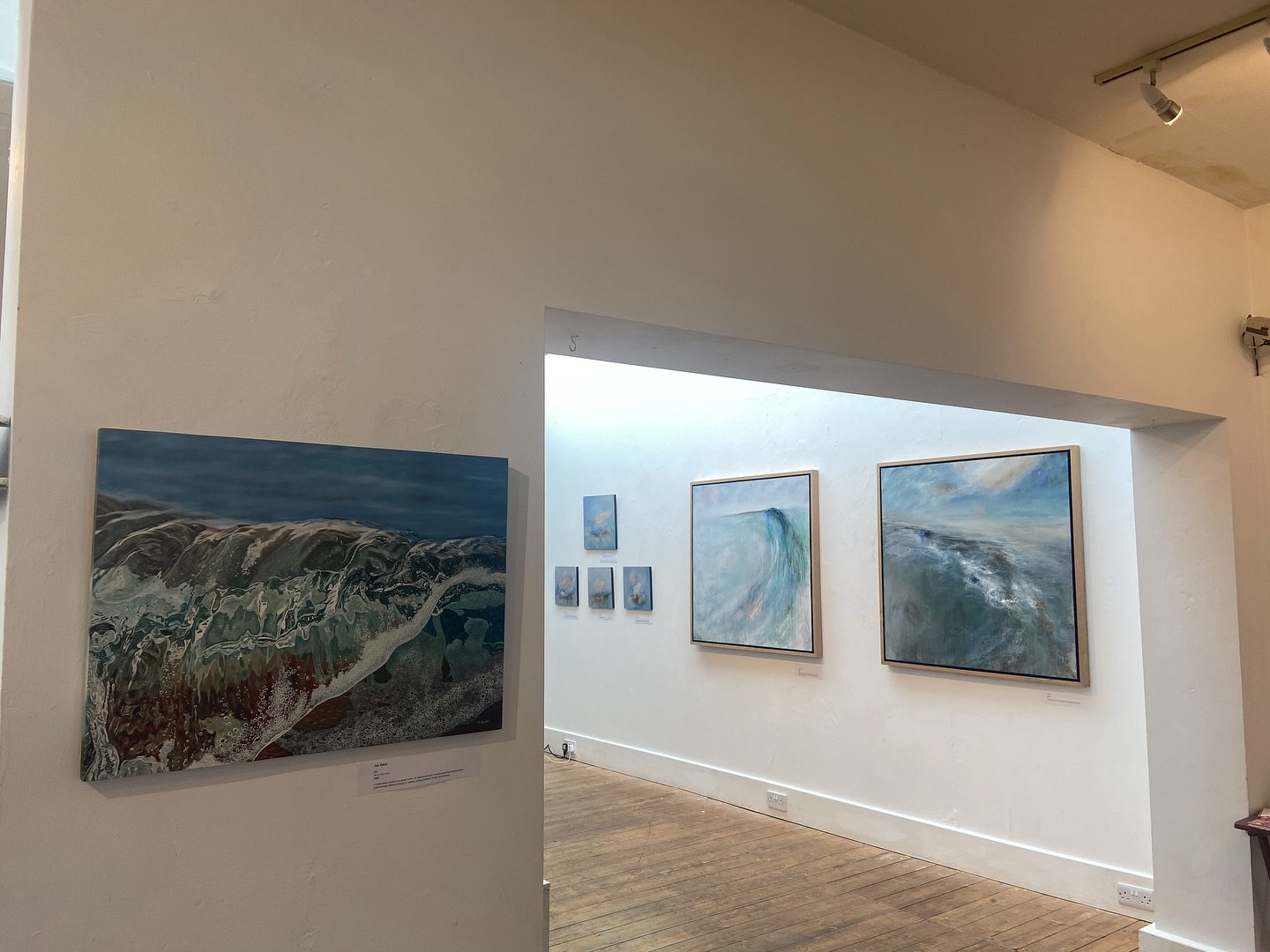 Last Chance to Visit!
Saturday is the final day to catch Outside Being, our Rising Tide Collective exhibition at @plougharts in Torrington.
It’s been such a beautiful week sharing this space with @emj_artwork, @josephine.prints, and @amyjobesart @chocolate.clare — thank you so much to everyone who’s visited, supported, and shared kind words.
If you haven’t had the chance yet, the exhibition is open until 4pm, Saturday 5th April — so pop in if you’re local and take a quiet moment to reflect in the calm of the Co-Create space.
There’s also a small selection of my new collection, Whispers of Twilight, on show — soft, atmospheric works inspired by dusk, transition, and the stillness of the South West Coast Path.
With gratitude,
Rachel
@rachel.stanton.artist
#FinalDay #LastChanceToSee #PloughArtsCentre #RisingTideCollective #BeingOutside #OutsideBeing #WhispersOfTwilight #DevonArt #NorthDevonArtist #ArtExhibition #NatureInspiredArt