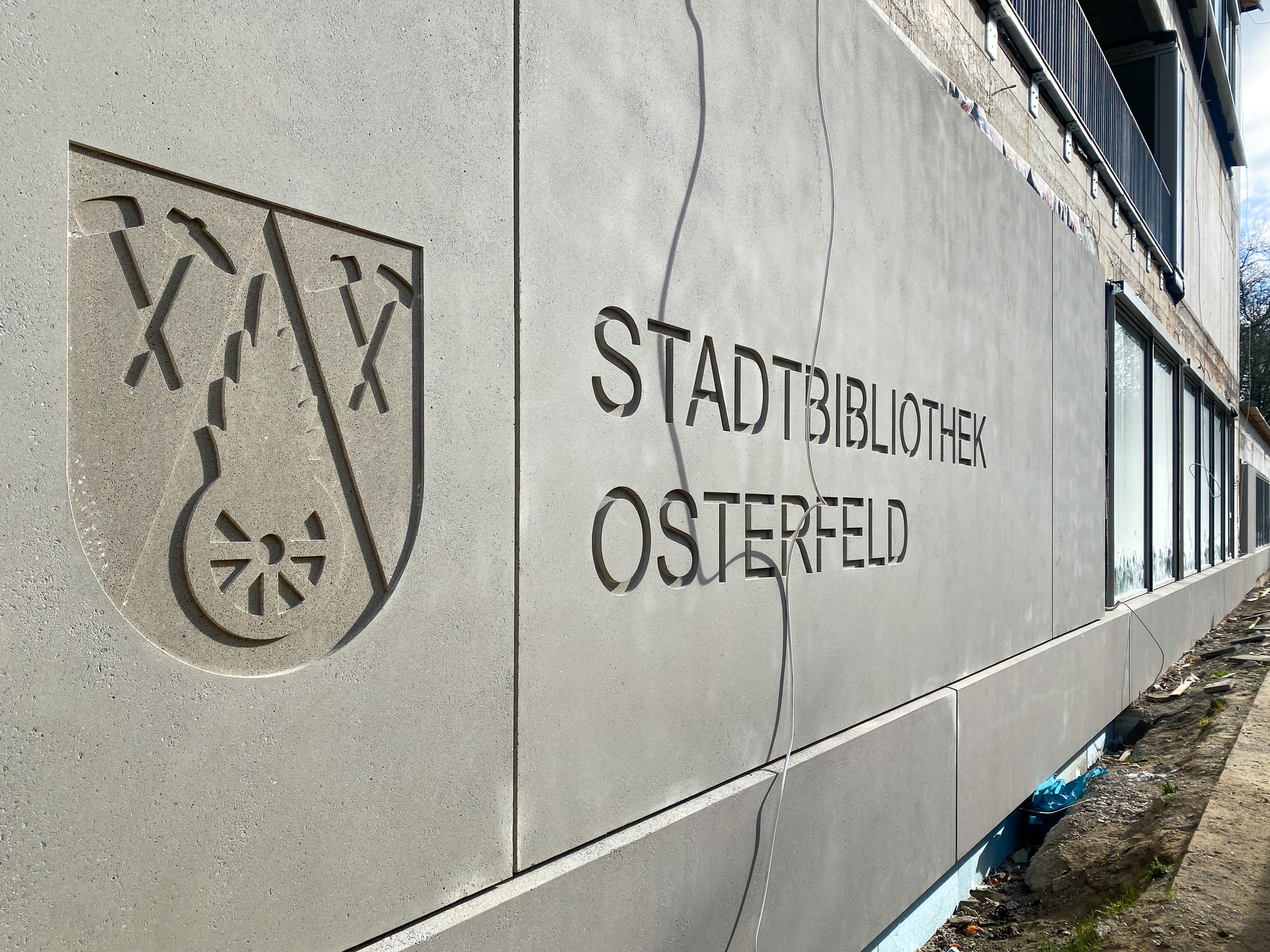 Dokumentation des Baufortschritts bei unserem Projekt Forum Osterfeld in Oberhausen. Documentation of the construction progress of our Forum Osterfeld project in Oberhausen. Team mit #ernst2architekten #oberhausen #osterfeld #architektur #arquitecturaydiseño #architecture_view #arquitecturamoderna #architecture_hunter #bildungsbau #bibliothek #jugendzentrum #welovewhatwedo