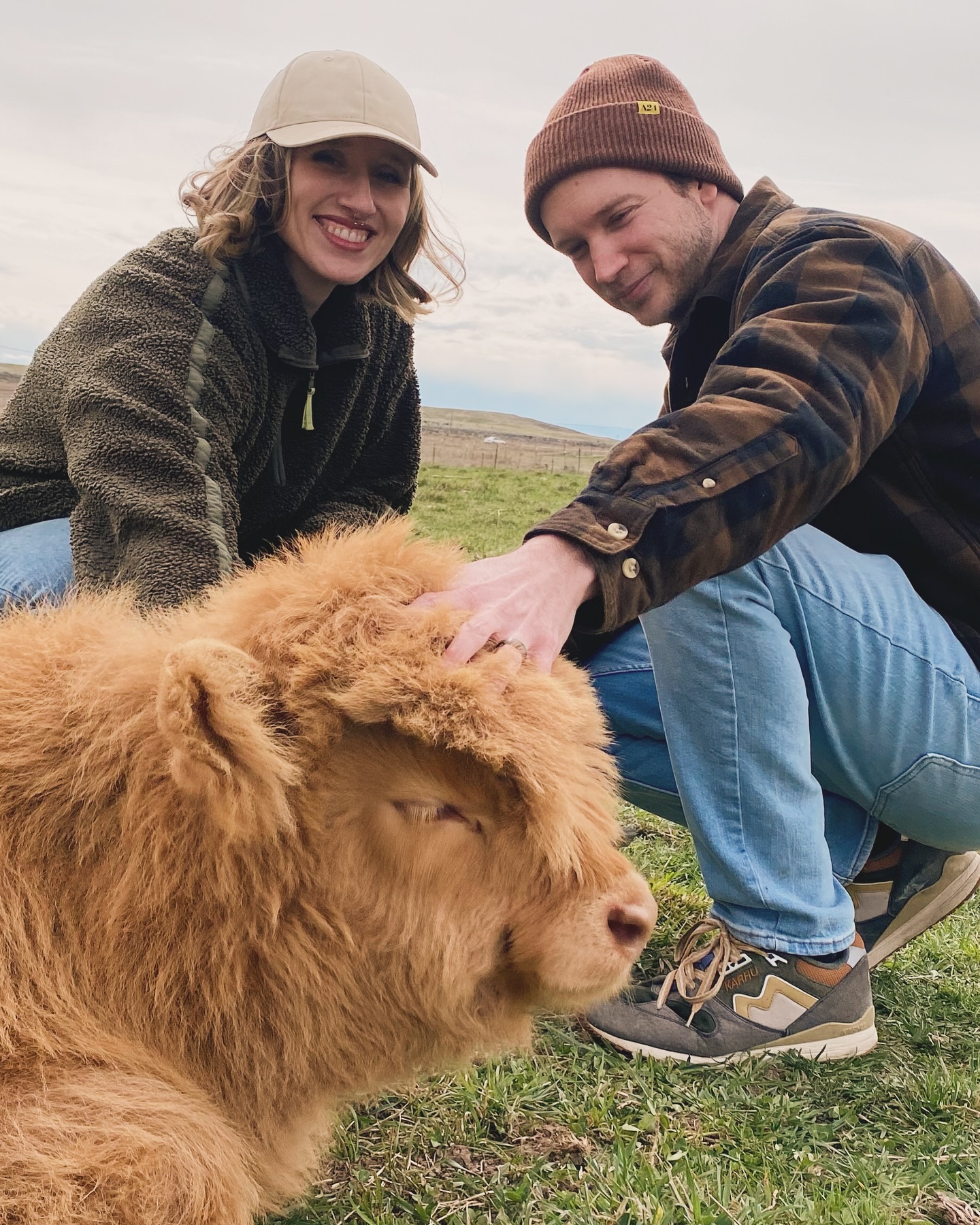 Audrey_v28 ✨ so lucky to have lived so much life in just 28 years now — and always better with @24framesofhavey ❤️
(PS highland cows are my favorite animal if you haven’t noticed 🐮)