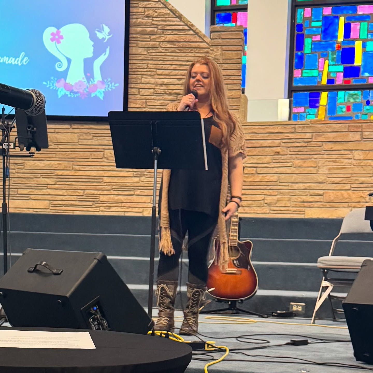 Honor to get the opportunity to share a song I wrote at the @beingremade conference! ❤️ @rachel_jackson_music #musicianary #purposeinthepain