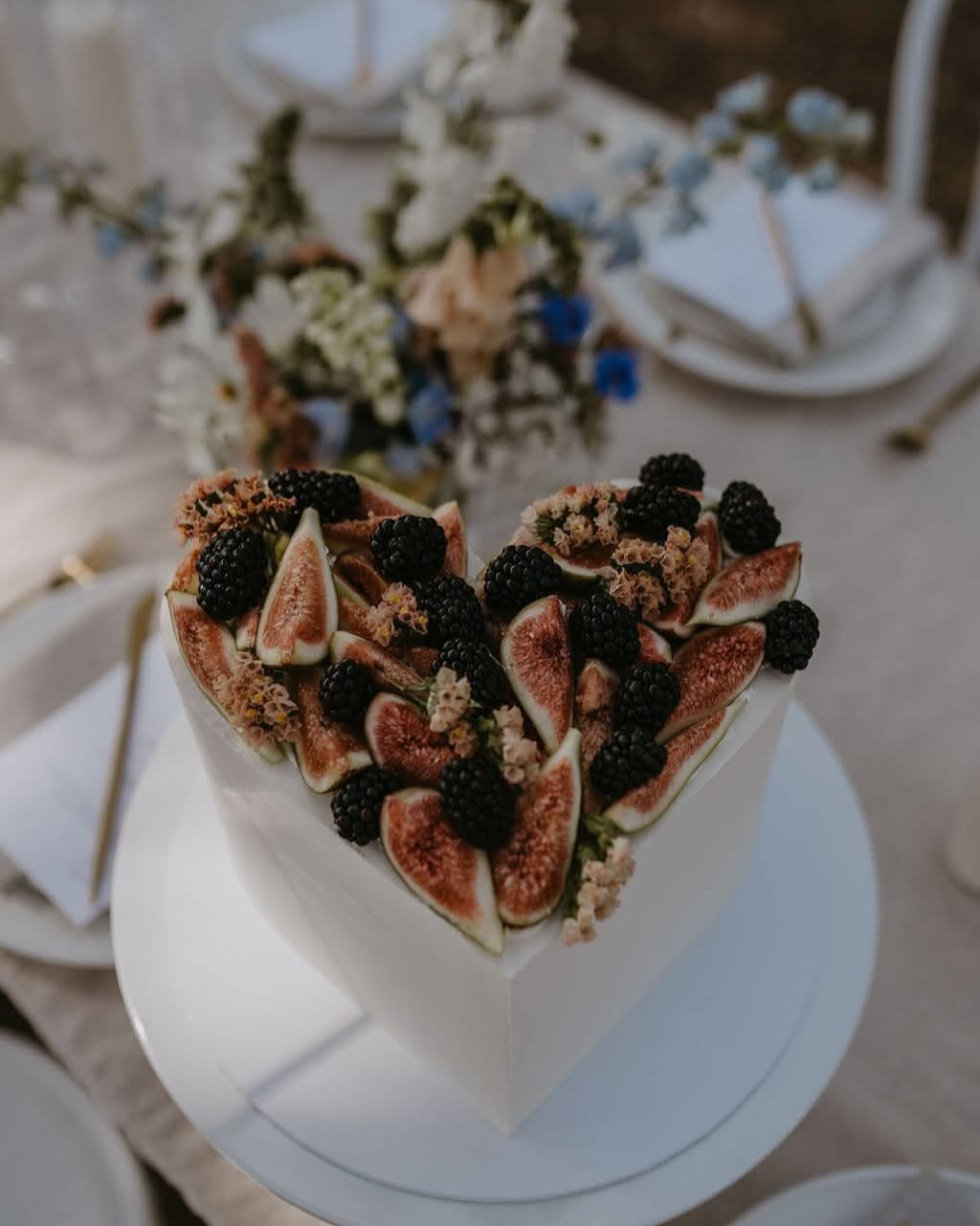 Oliwia & Jude
@__elope__
@byronviewfarm
@theweddingshed
@anamundiflowers
@brendan_back