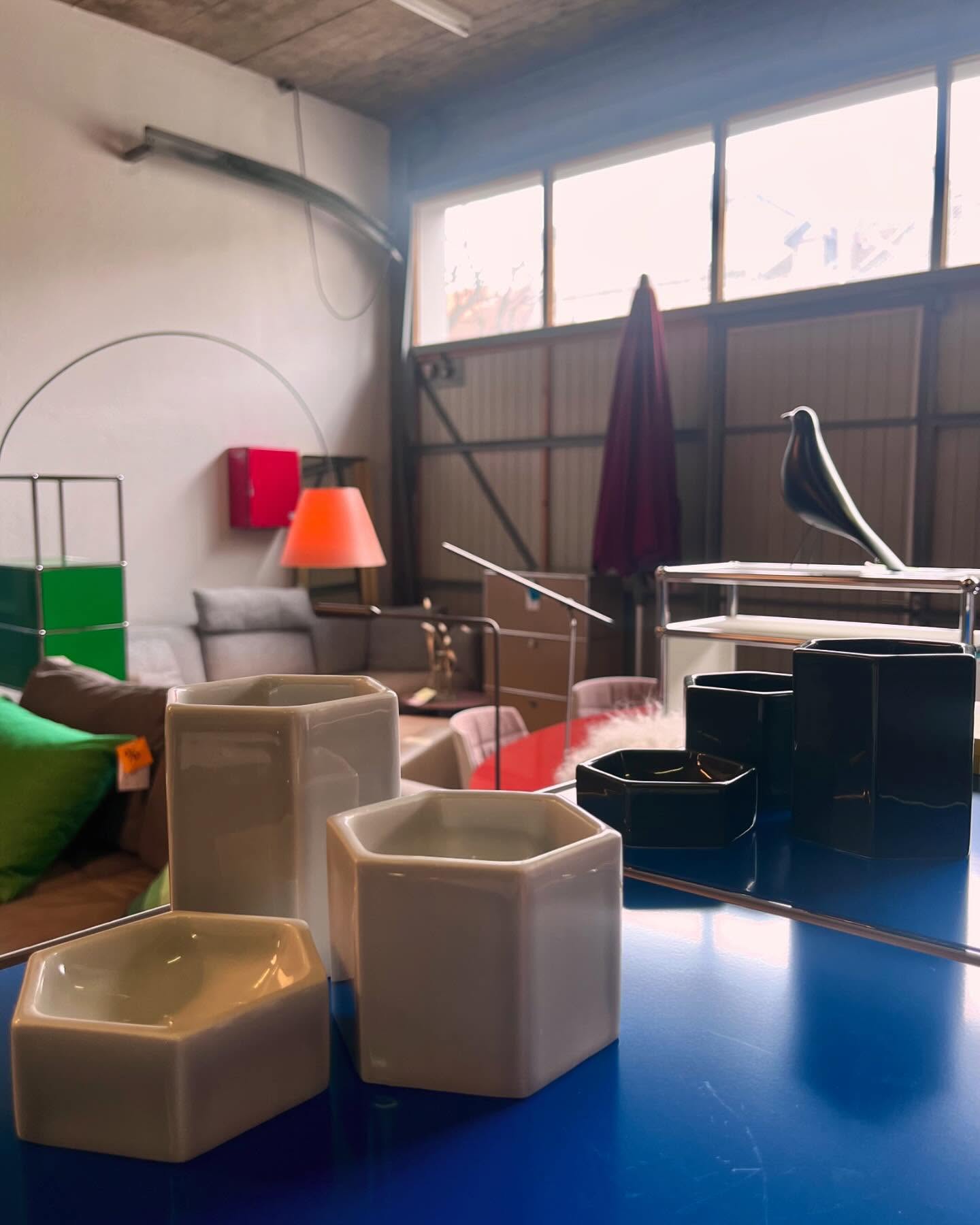 Hexagonal Containers
von Vitra
Originalpreis: 99.-
Im Designdepot noch: 49.-