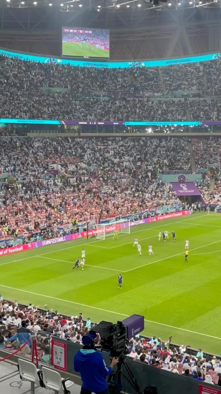 Los goles, la cultura y la fiesta…
El mundial 2022 fue una locura, y estos son algunos de mis highlights.
¿Quién más está esperando el mundial 2026? ⚽️🎉😎
#fyp #lifeexperience #qatar2022 #mundial2022 #mundial2026 #fifa #futbol