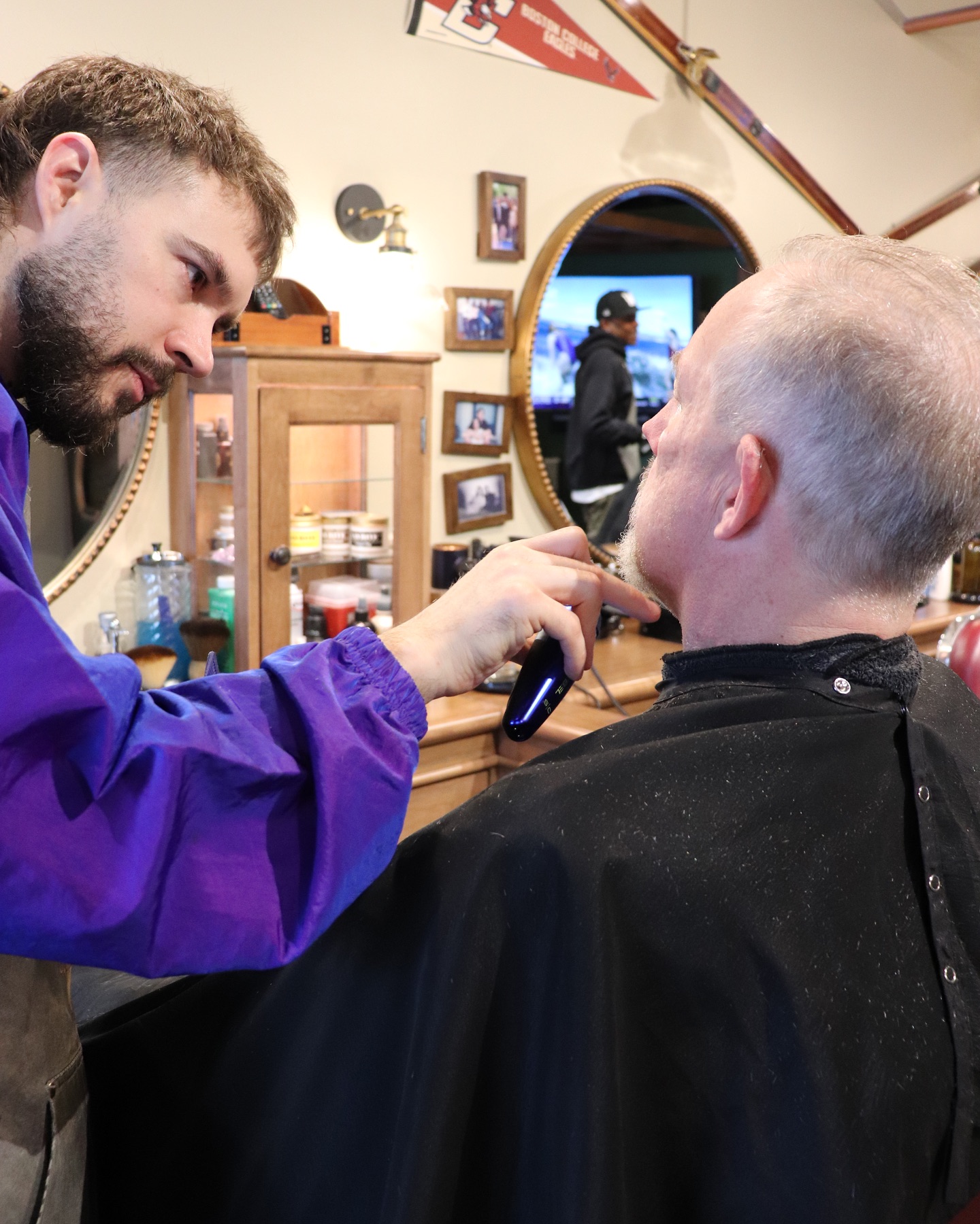 Our version of spring cleaning💈
Link in bio to book with us today
•
•
•
#bostonlocal #barber #wellesleymassachusetts #bostonbarber