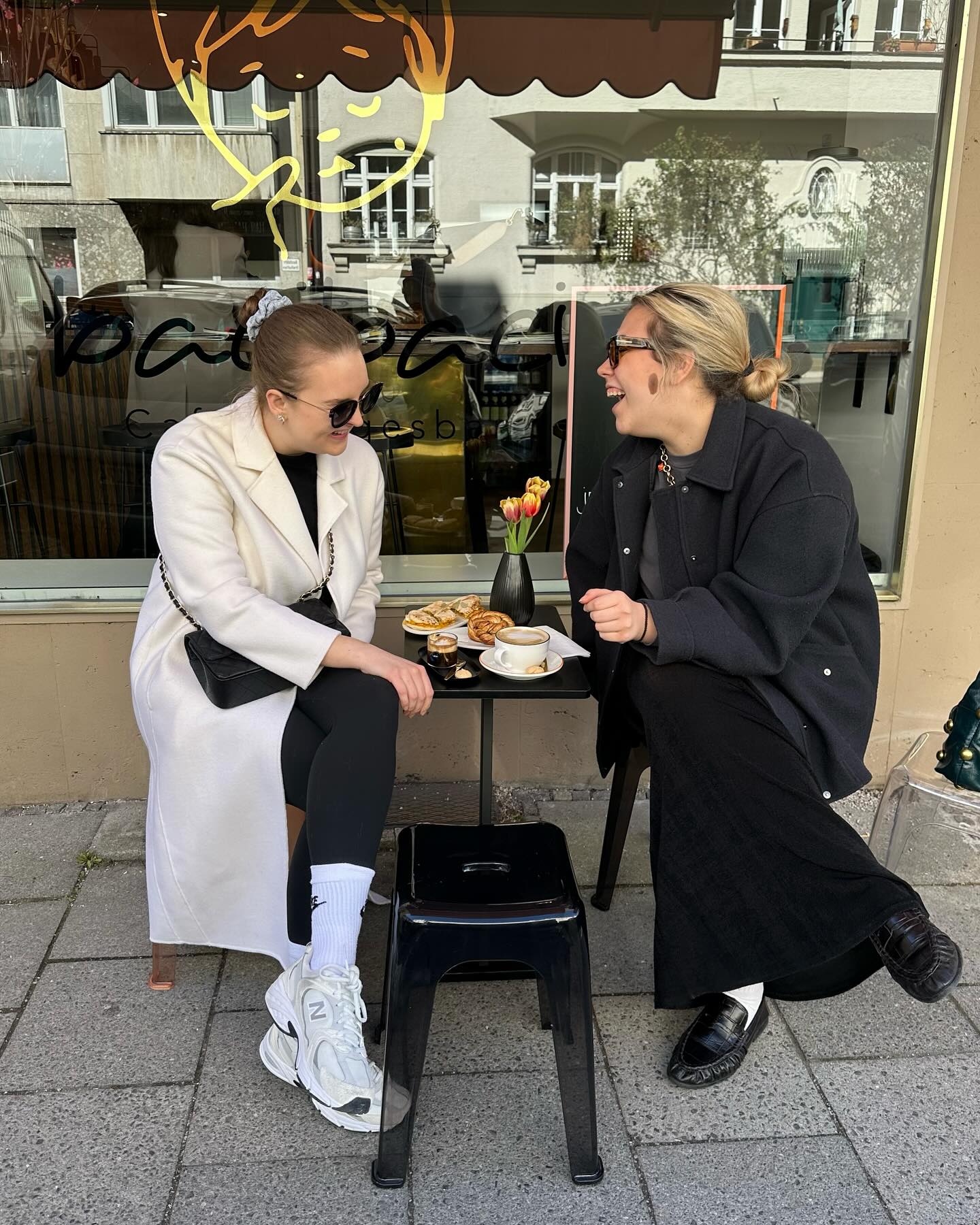 Coffee dates in spring hit different 🌸☕️
