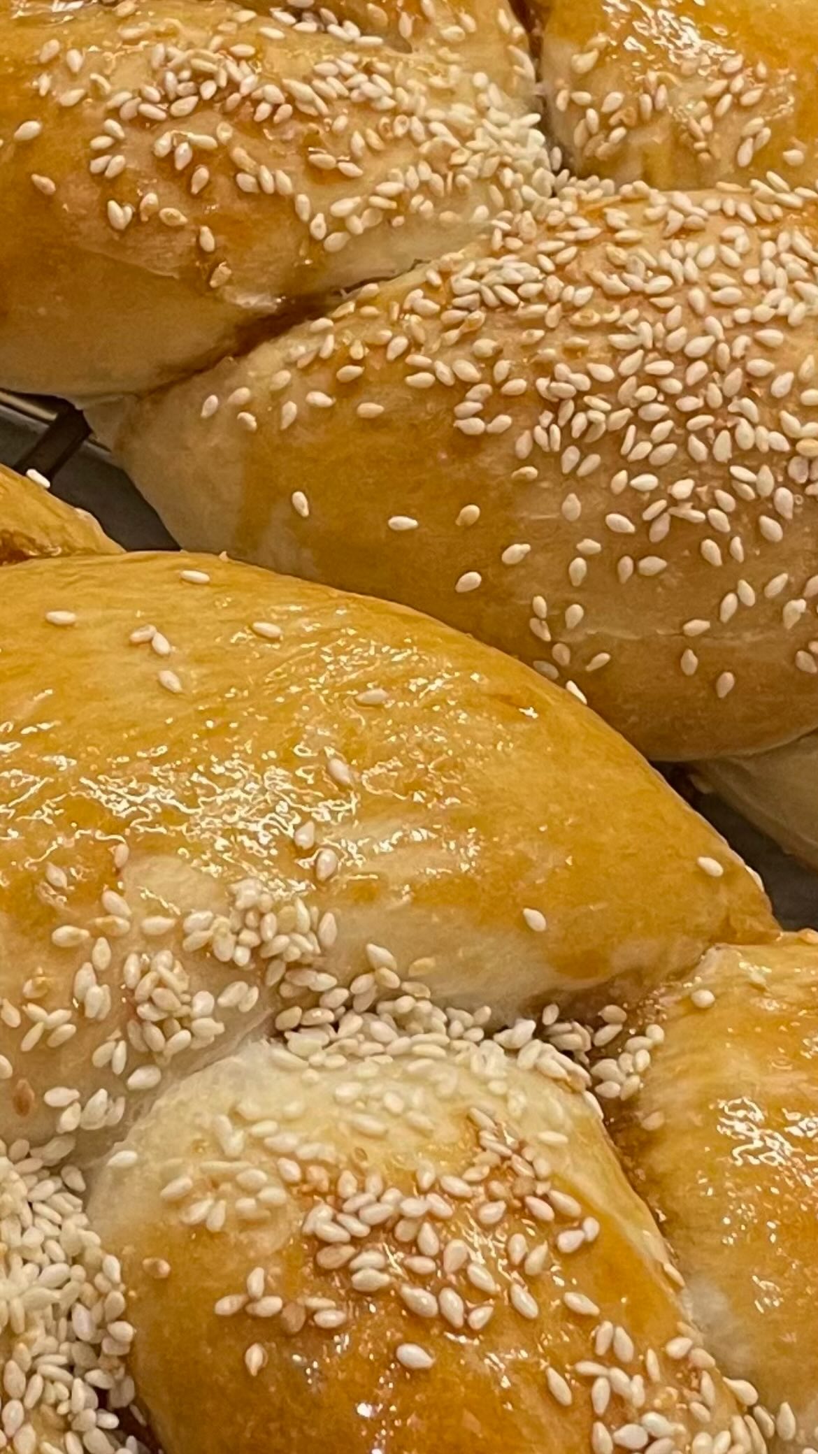 Fresh homemade challah — warm, golden, and just in time for Shabbat. The last one before Passover, and we made it count.
Braided by hand, baked with love, and served the MarVa way: soulful, rustic, and straight to the table. 🌿 #YallaMarVa
🥖✨🔥
#ChallahTok #ShabbatVibes #PrivateChefLife #PassoverPrep #MarvaMoments #FarmToTable #KosherKitchen #RusticCooking #FromScratch #FreshBaked #ChallahLove #BreadTok #SlowFoodMovement #GoldenCrust #FoodieReel #MadeWithLove