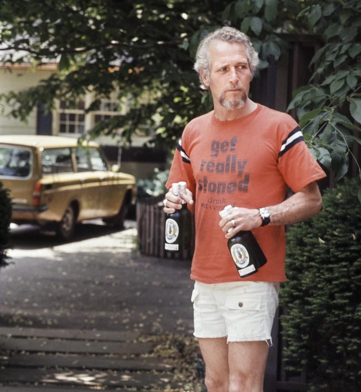 Come to our social to celebrate the first issue of Glut
April 18th, The Perseverance on Lambs Conduit Street from 8-10pm
There will be money behind the bar - writers and their entourages welcome. DM us if you want to come!