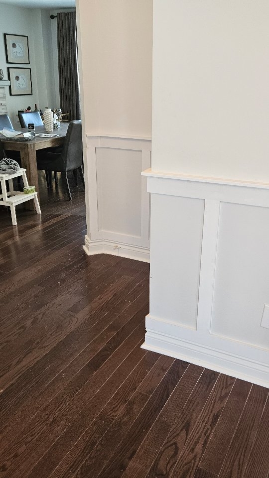 Wainscoting is a decorative and functional wall treatment that involves installing panels on the lower portion of a wall. It enhances aesthetics, provides protection, and adds character to interiors. Traditionally made from wood, wainscoting is now available in MDF, PVC, and other materials.
Types of Wainscoting:
1. Beadboard – Vertical panels with small grooves, creating a classic cottage look.
2. Board and Batten – Wide panels with narrow strips covering the seams for a structured appearance.
3. Raised Panel – Elegant, three-dimensional panels common in traditional and colonial-style homes.
4. Flat Panel – Sleek, modern look with recessed panels.
5. Shiplap – Horizontally arranged planks, often seen in farmhouse-style interiors.
Benefits:
✔ Adds visual interest and texture to walls.
✔ Protects walls from scuffs and damage.
✔ Enhances the value and elegance of a space.
✔ Can be painted or stained to match different styles.
Placement Ideas:
Dining rooms and living areas for a sophisticated look.
Hallways and entryways for durability and charm.
Bathrooms with moisture-resistant materials for added style.
Bedrooms for a cozy, elegant feel.
#HomeRenovation #RenovationIdeas #HomeImprovement #InteriorDesign #KitchenRemodel #BathroomRemodel #DIYHome #HomeDecor #Remodeling #HouseFlipping #Wainscoting #ModernFarmhouse #DreamHome #LuxuryHomes #SmartHome #FixerUpper #HomeInspiration #InteriorStyling #RenovationProject #DesignTrends #HerringboneFloor #AccentWall #CustomCabinetry #WallPaneling #HomeTransformation