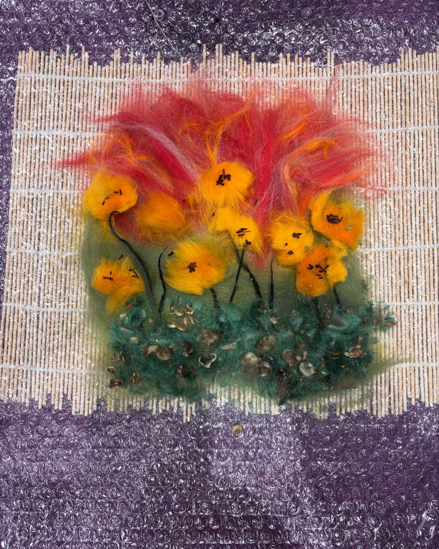 Days 6 & 7 of the @northantsrutlandos 30 day challenge. As you’ll notice from the pictures, yesterday was ‘work in progress’ and today is ‘ideas’. So my idea follows on from my sunflower 🌻 post as I thought I’d do another picture using the wet felting technique. I’m hoping to have this piece finished in time for the Sping event at @boughton_house_official starting this weekend.
Don’t forget you’ve only got #23days to go before the deadline ends to sign up for the @northantsrutlandos open studios in September!
#northantsrutlandos #northantsopenstudios #northantsartist #northamptonshire #30daycountdown #boughtonhouse #needlefeltingartist #woolartist #woolart #wetfelting #madewithwool #internationalfeltmakersassociation