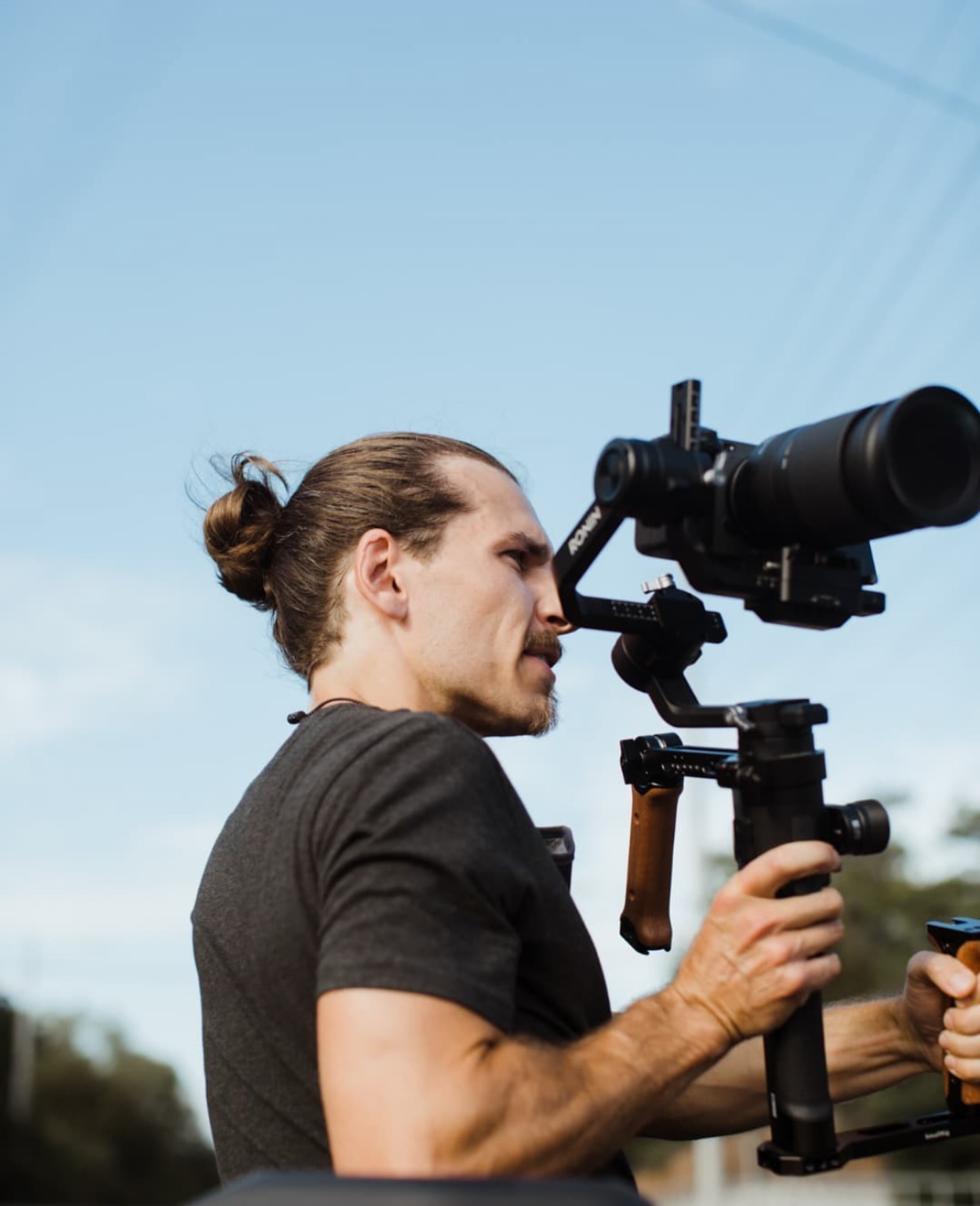 Another BIG thank you and heartfelt shoutout to Zach 💥✨ @zach.nash.photo
Your behind-the-scenes magic makes everything shine! From the countless hours spent painting, cleaning, and helping prep our new studio space, to traveling in from Toronto to film segments for our upcoming online sessions — we are so grateful. 🙏
Your editing, production work, and creative eye make our vision come to life. If you’re looking for a pro videographer or photographer, reach out to Zach – he’s the real deal.
🎥📸 credit: @brandondilucafilms
Thank you for being such an important part of the So’ham family!
#SoHamStudio #GratitudePost #CommunityLove #BehindTheScenes #StudioMagic #TorontoVideographer #PhotographerLife #SupportYourFriends #YogaStudioLife #CreativeCollab #SoulWork #SoHamFamily