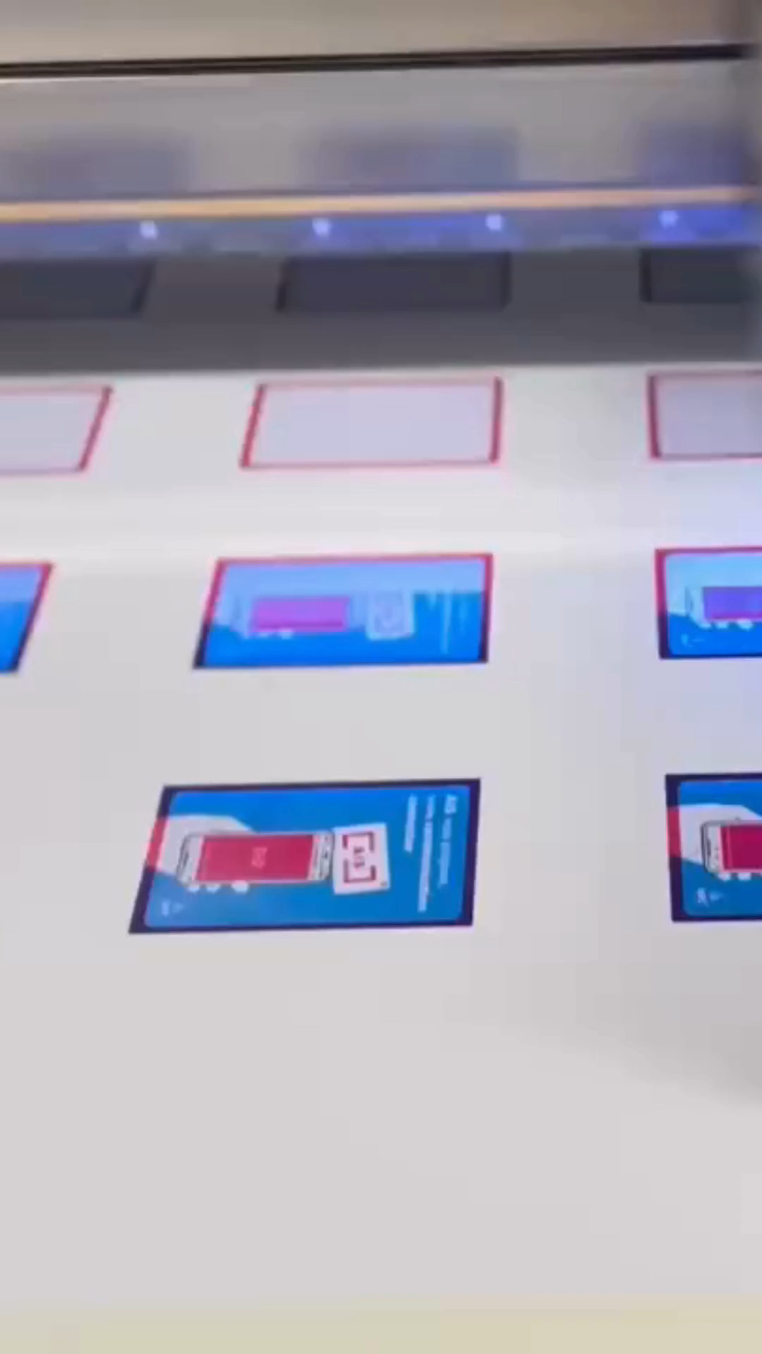 Et si vos supports imprimés devenaient interactifs ?
Chez @ais_beria , nous allions impression de haute qualité et technologie NFC pour créer des supports connectés et intelligents.
Dans cette vidéo, découvrez l’impression de cartes de visite sur notre table à plat, capable d’imprimer directement sur tous types de supports rigides : un outil incontournable pour la signalétique sur mesure.
📲 Grâce à la puce NFC, un simple geste suffit pour accéder à un univers digital : site web, portfolio, formulaire de contact… Les possibilités sont infinies !
Envie de connecter vos documents ou votre signalétique pour créer plus de lien et de valeur ?
Nous sommes à votre écoute pour en parler !
☎️ 05 57 92 79 80 - 📧 ais@beria.fr
🌍 https://linktr.ee/AISBeria