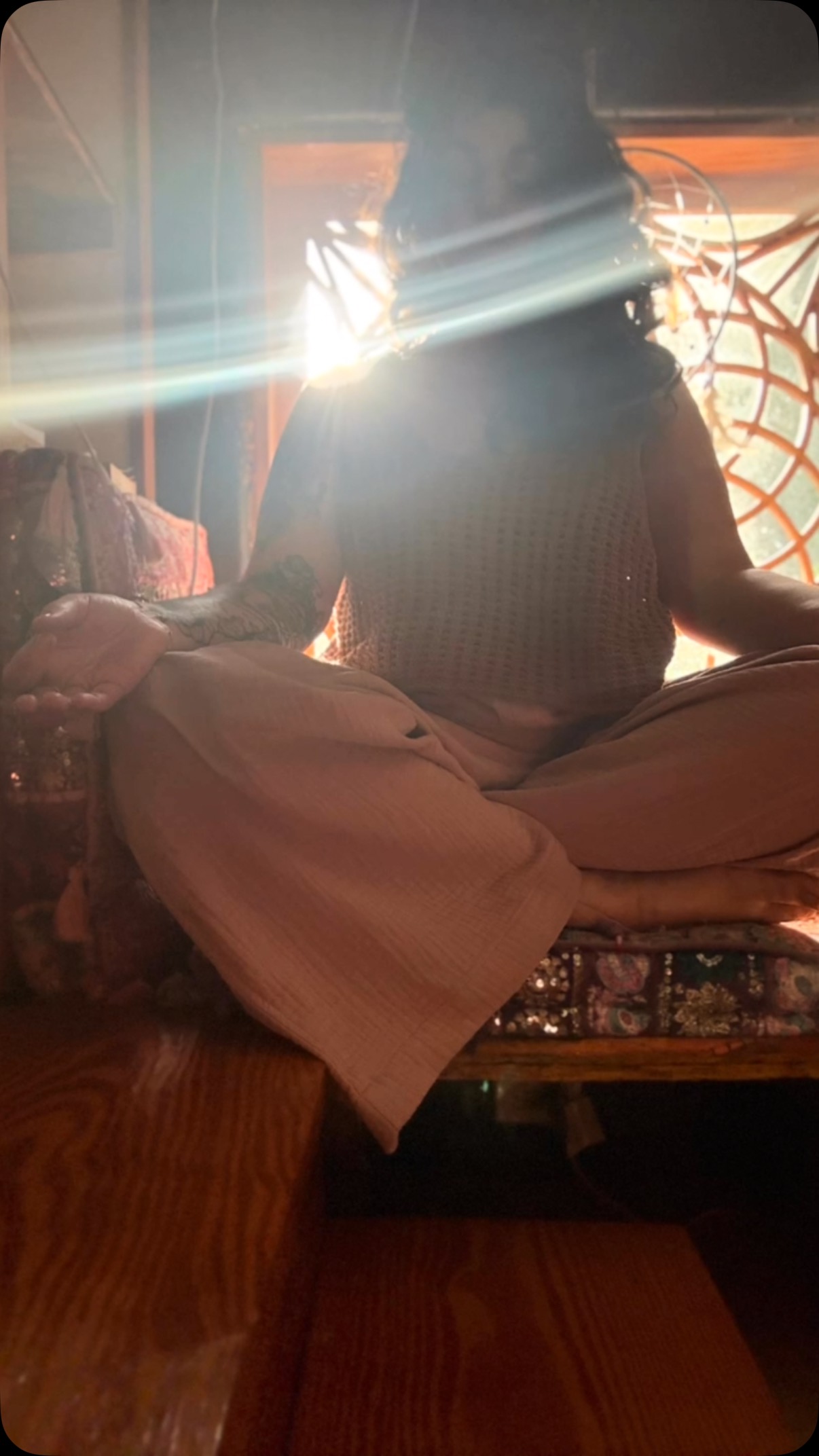 What a beautiful weekend at a new home in Gainesville! The Bodhi Sangha Shala of Thai Massage. Thank you @arielagrodner for your vast wisdom and playful spirit and to all the amazing souls that opened the container for me this weekend.
I look forward to taking the skills from my training to support pregnant women with Thai Massage!
#thaimassage #prenatalthai #gainesville #massagetherapist #newfriends