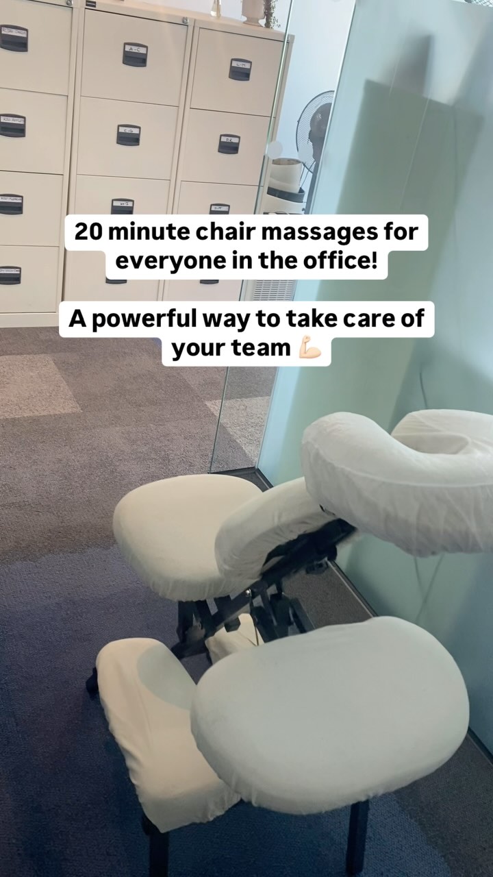 Such a pleasure to visit this lovely local Bath-based business last week Weisberg Legal to provide chair massage for their amazing team.
So great to see a company that truly values wellness, taking real steps to care for their staff’s well-being and giving them a moment to relax and recharge during a busy period of work.
More of this, please!
If you’d like me to come to your workplace please get in touch!
.
.
.
.
.
#bathbusines #workplacewellnes #chairmassage #staffwellbeing #supportlocal #corporatewellness #wellbeingatwork #localbath #bathbuiness #bathindependents #bathsomerset #bathwellnessevent #bathmassagetherapist