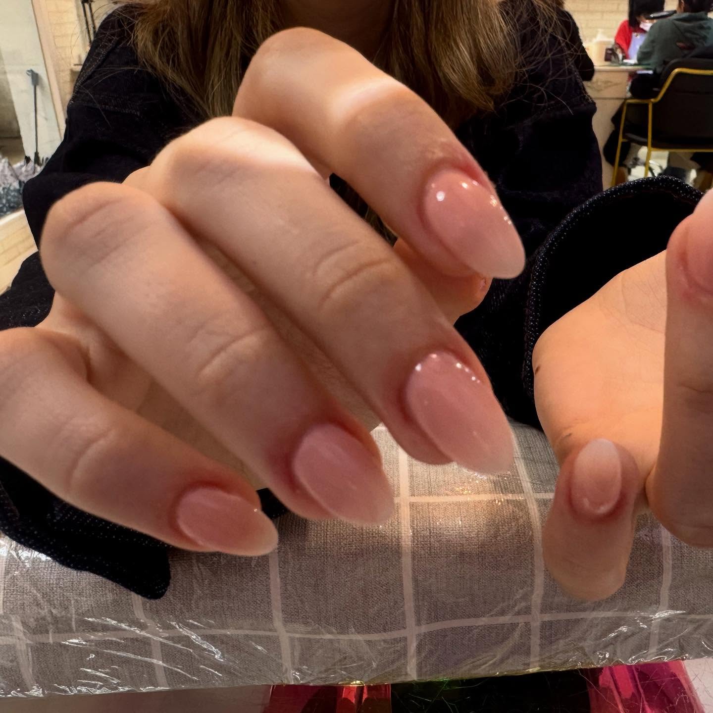 The Natural color is for This season 💅🏻
#nails #Pretty #Girls #Stylish #Glitter #NailArt #NailPolish #Shiny #Beautiful #Beautifulnails #UñasBonitas #ManosBonitas #CuidaTusUñas #Manicura #Pedicura #ManicuraMadrid #PedicuraMadrid #UñasDeGel #PiesBonitos #Acrílicos #Acrylics #UñasPermanentes #manicuraMadrid#pedicuramadrid#PonteGuapa #pestañas#unasperfectas#diseño#nailart#babyboomer