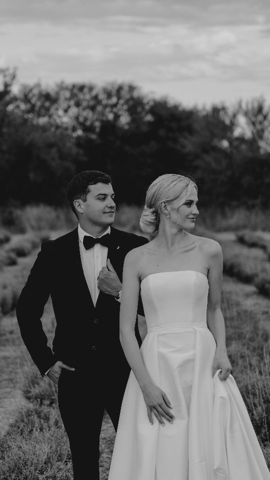 Tips: How to get past the worst thing of a wedding day!!!
1. Slow it down
Remind yourself that there is no rush... Be in the
moment - Don't race to the next thing.
2. Book a professional Photographer
A professional Photographer is equipped to capture
all the pretty photos and the real moments.
3. Limit your phone usage
Hand your phone to someone else so you can be
fully present without distractions
4. Practice presence using all five senses
Notice how your bouquet smells, how the music
sounds and how your partner's hand feels in yours.
5. Accept the imperfections
Let go of the need for the day to be perfect.
Embrace the moments... Even the messy ones.
#weddingadvice #weddingideas #wedding #bride #weddingphotography #weddingphotos