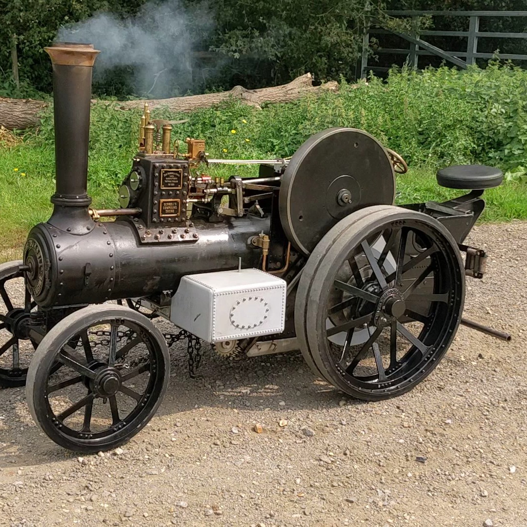 ☀️ The sun is shining, and the workshop is busy! There's nothing better than good weather and the smell of steam as we get stuck into some exciting projects.
Who else is making the most of the sunshine and getting some workshop time in today?
Let us know what you're working on! 👇🚂🔧
#legacyvehicles #steamworkshop #heritageengineering #steampower #steampowered