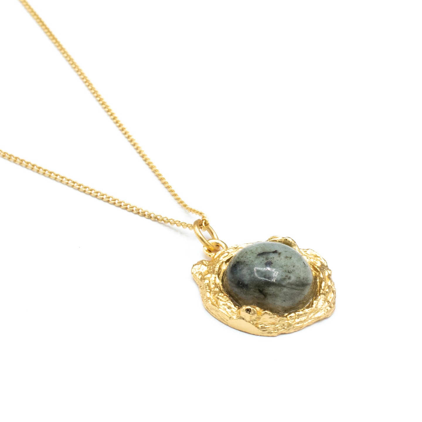 One of the most galmorous necklaces out there!
#voltaferre #necklaces #handmadejewelry #fashion #april #woman #handmade