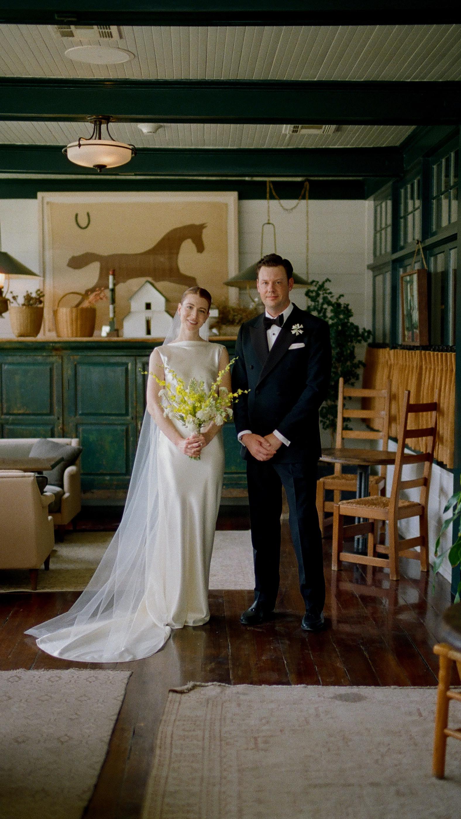 Missing Mexico City and the dreamiest bar at @hotelsanfernandocdmx
Planning & design // @chloealiseevents
Venue // @hotelsanfernandocdmx
Photography // @megankayphotography
Florals // @ashandoakfloral
Signage // @maison__blanche__
Content // @paralanovia_
Rentals // @warehouseguanajuato