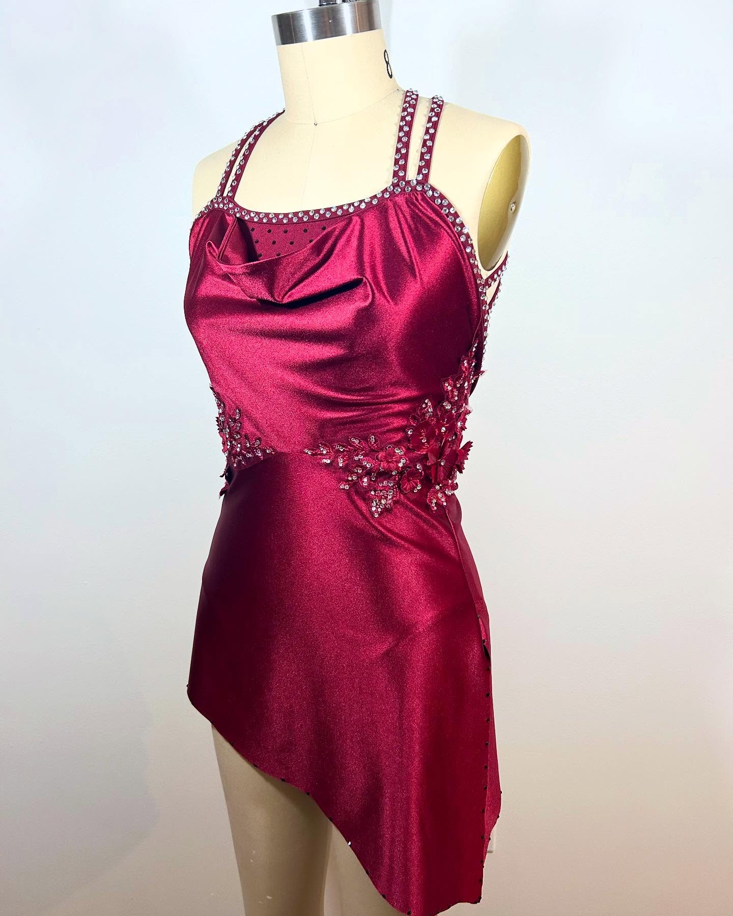 Dancer: @clara__sawyer
Studio: @portdancer