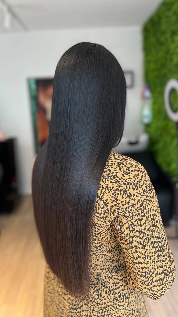 🤎💛🧡 @cocochoco_danmark
#cocochoco #cocochoco_love #cocochocoprofessional #cocochocokeratin #cocochocopro #cocochocogold #cocochocogold24k #cocochocooriginal #cocochocopure #cocochocoofficial #haircare #straightenhairstyle #keratintreatment #smoothhair #foryoupage❤️ #hairstraightening #straighthair #silky