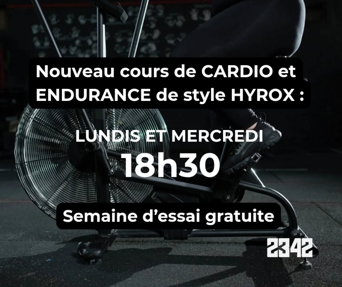 🔥 Nouveauté au gym ! 🔥
On lance maintenant des cours inspirés du style Hyrox
📅 Tous les lundis et mercredis à 18h30
La planif sera orientée vers un entraînement plus fonctionnel : pas de barre, pas de mouvements de gymnastique. On mise sur le cardio et l'endurance.
Les formats varieront entre EMOM, AMRAP ou For Time – de quoi repousser tes limites à chaque fois.
Accessible à tous, peu importe ton niveau, tu n'as pas besoin d'expérience.
Viens essayer sans pression : on t'offre une semaine d'essai gratuite ! Écris-nous pour t'inscrire à l'essai ou pour poser tes questions. On a hâte de te rencontrer
#entrainementfonctionnel #accessible #cardiotrainning
