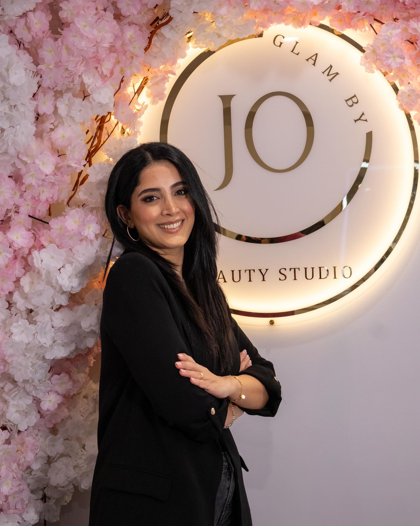 Hi, I’m Jo—pro makeup artist & founder of Glam by Jo.
Bringing glam, confidence, and good vibes to every face I touch. So grateful to do what I love every day. Let’s create something beautiful! Photo captured by the best @coffeebeanmedia.co
#GlamByJo #MakeupByJo #browsbyjo#glambyjo#eyebrows#lip#threading#waxing#tinting#shaping#beautiful#binbrook#hamilton#gta#makeup#hair#clients#business#charlattetilbury#tooface#hudabeauty#fantybeauty#nyx#stilla#loreal#laneige#makeupbymario#makeup#wedding#love#creatingmemories