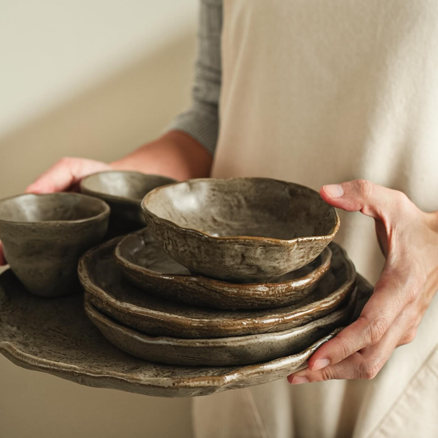 At Don Bellini, sustainability is at the heart of everything we do. The new Remade collection features stoneware crafted with up to 20% recycled materials and meets GRS 4.0 standards for responsible sourcing.
We as a brand are continuously seeking innovative ways to reduce our environmental impact. Together, let’s embrace a more sustainable future while adding beauty to our tabletop🌱🌏
📷: Remade by Don Bellini - Granite
#tableware #ceramic #donbellini #sustainableliving #ecofriendly #stoneware #tablesetting #organice #freeform #plates #bowls
