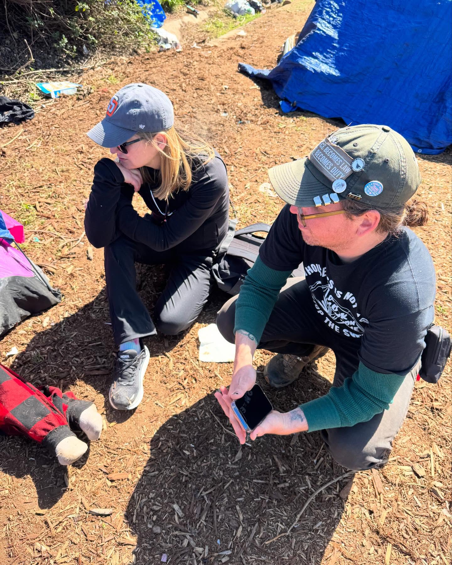 PA Nicole providing essential care in the field. From offering a listening ear to cleaning and dressing wounds. SoCal Street Medicine clinicians meet their patients wherever they’re at. #SoCalStreetMedicine #woundcare #communitycare