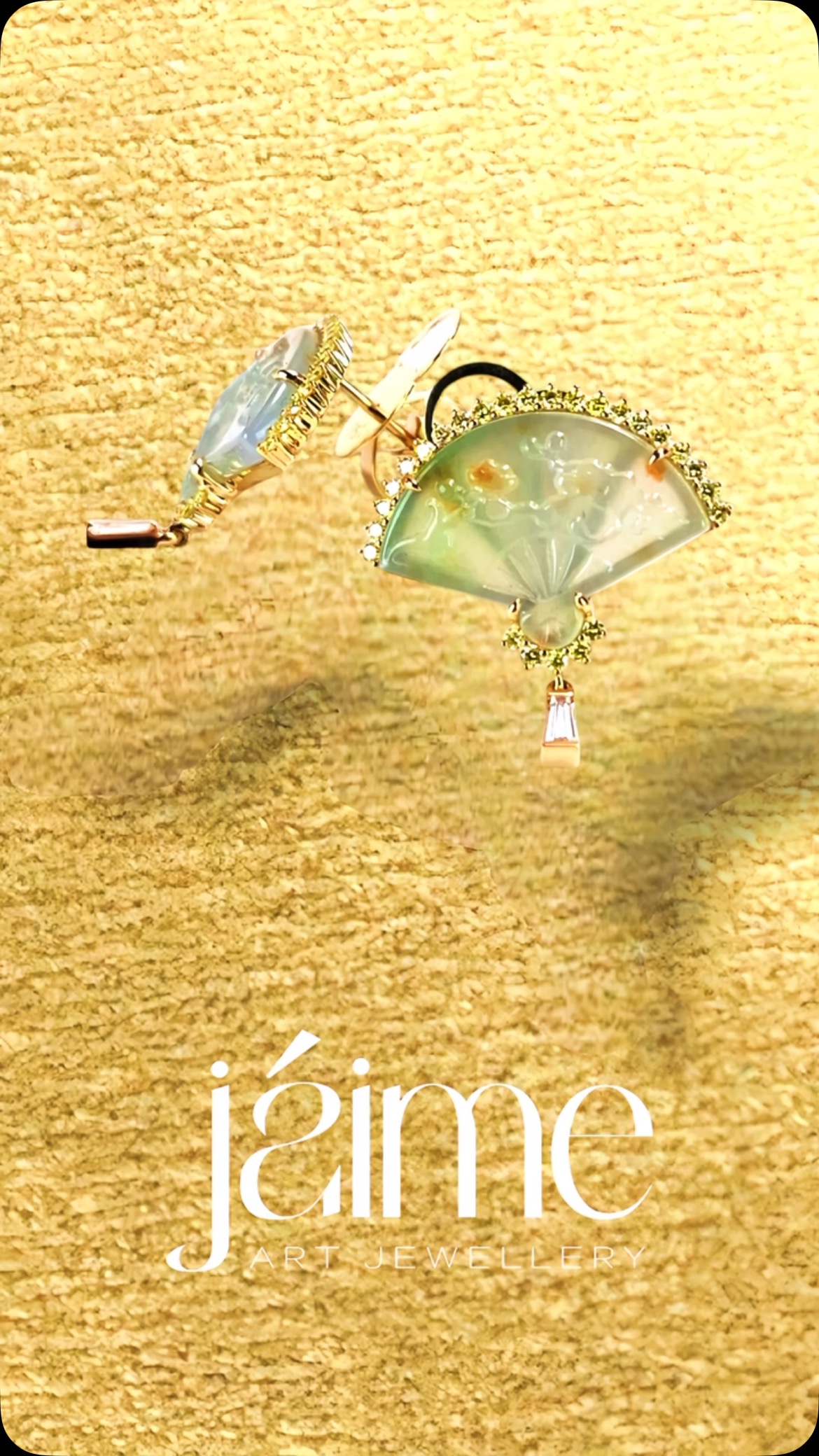 Icy jadeite paired with yellow diamond.