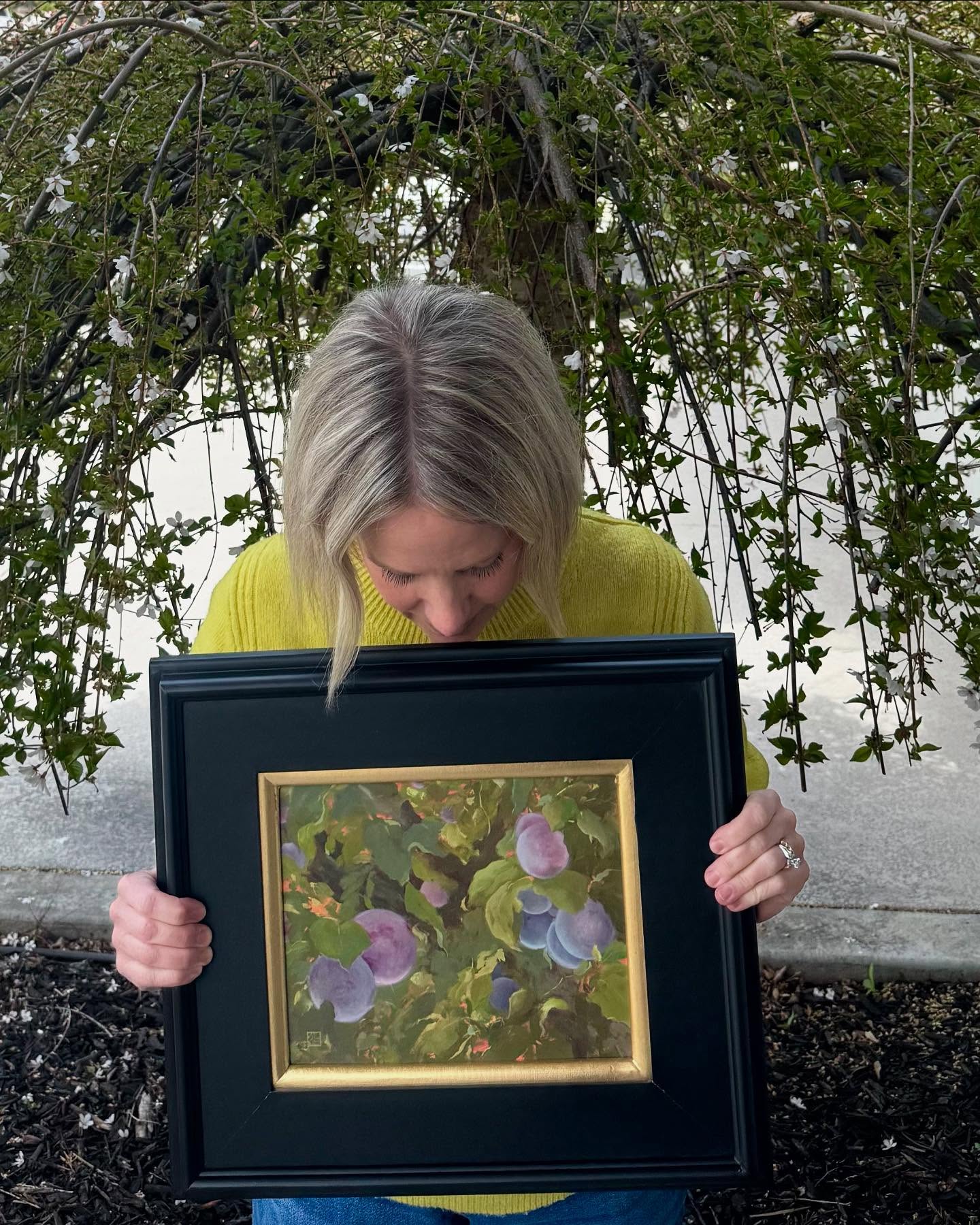 Finally sent this off to a lovely home in Virginia! The most delightful (and patient) collector.
#oilpainting #plumpainting #artcollector #artforyourhome #fruitpainting #livingartist #contemporaryartcollectors