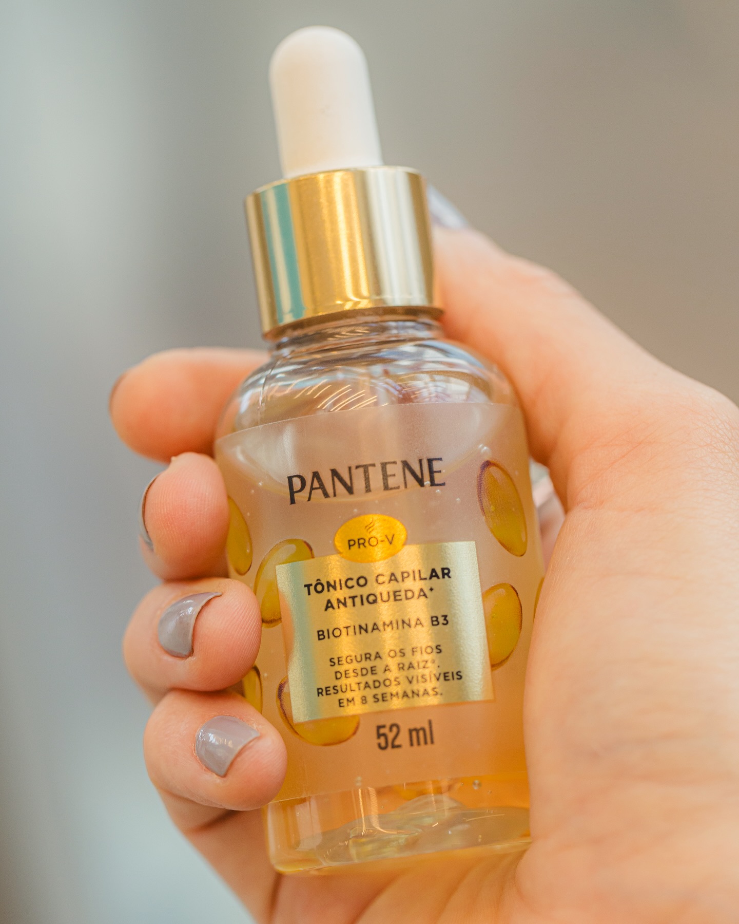 Novo Pantene Biotinamina B3 Antiqueda, produto apresentado no evento Shopper Lab 2025, da P&G.
@pantenebrasil