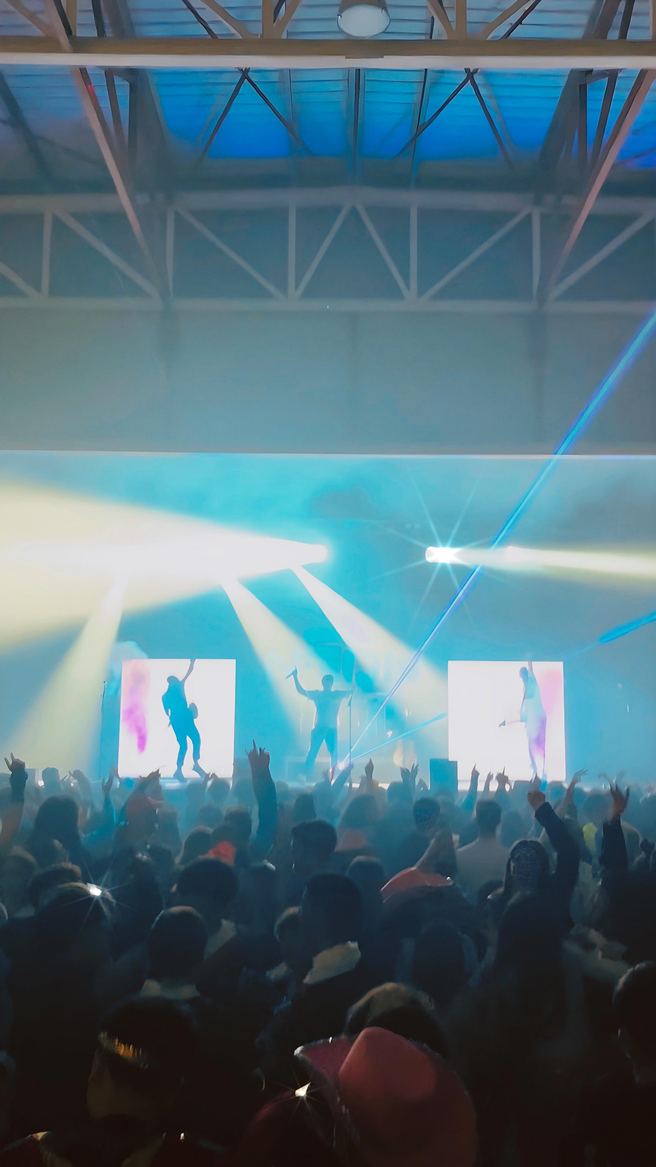 POV: no saps si estàs a una festa major o a una rave😂🤯💜
#2025 #festamajor #pov