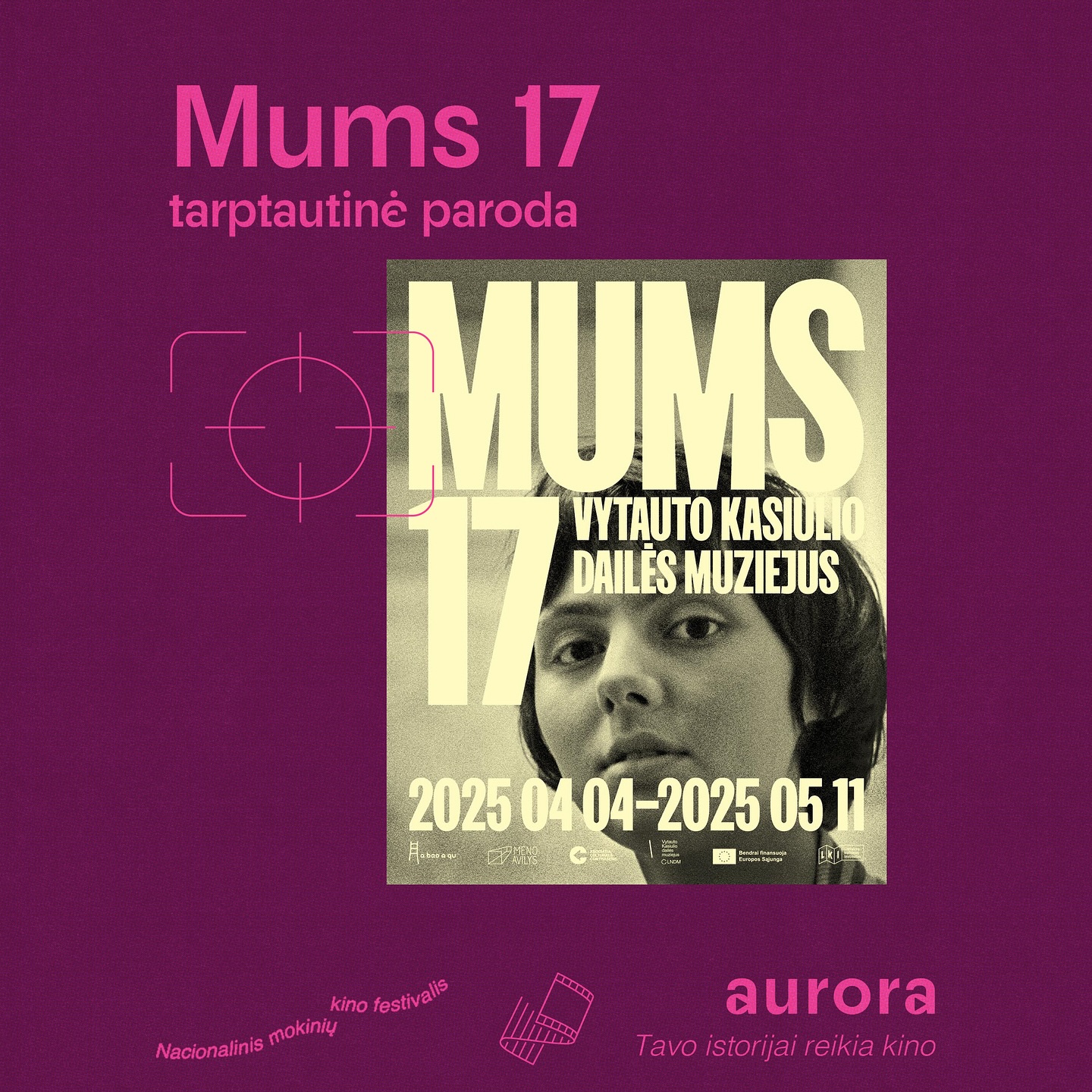 Festivalis Aurora kviečia plėsti akiratį už kino ribų ir apsilankyti @menoavilys koordinuojamoje parodoje ir ekskursijoje!
Parodoje pamatysi jaunų žmonių portretus, kuriuos nufotografavo žymus Nyderlandų kino režisierius ir fotografas Johanas van der Keukenas 1955-aisiais, pats būdamas septyniolikos metų. Išvysi daugiau nei 100 portretų, kurių autoriai – septyniolikmečiai iš Katalonijos, Lietuvos ir Rumunijos. Įkvėpti Johano van der Keukeno, jie fotografavo vienas kitą ir senolius, kuriems apie septyniolika metų buvo 1955-aisiais.
🟣 Ekskursija po parodą „Mums17“
🟣 balandžio 11 d. penktadienis 13.00 - 13.30
Vietų skaičius ribotas, reikalinga registracija.
Registracija atidaroma balandžio 10 d. 11 val.
🗓️ paroda veiks balandžio 4 d. – gegužės 11 d.
📍 Vytauto Kasiulio dailės muziejus (A. Goštauto g. 1, Vilnius)
✅ su festivalio Aurora akreditacijomis parodos lankymas balandžio 11-12 d. nemokamas
Muziejaus darbo laikas:
balandžio 11 d. 10:00-18:00
balandžio 12 d. 10:00-17:00
Parodos kuratorius: „A Bao A Qu“ su Érika Goyarrola
Parodos koordinatorius Lietuvoje: „Meno avilys“
_________
Festivalio partneriai: Britų taryba Lietuvoje, Lietuvos kino centras, AVAKA, Meno avilys, Skalvijos kino centras, Lithuanian Shorts, Baltic Film & Creative Tech Cluster ir kt.
Projektą iš dalies finansuoja Vilniaus miesto savivaldybė
Kultūrų jungtys konkursinės programos partneris Goethe's institutas Lietuvoje
Informacinis partneris LRTU
#aurorafestivalis #atradimai #kulturujungtys #PeopleToPeople #BritishCouncilLithuania