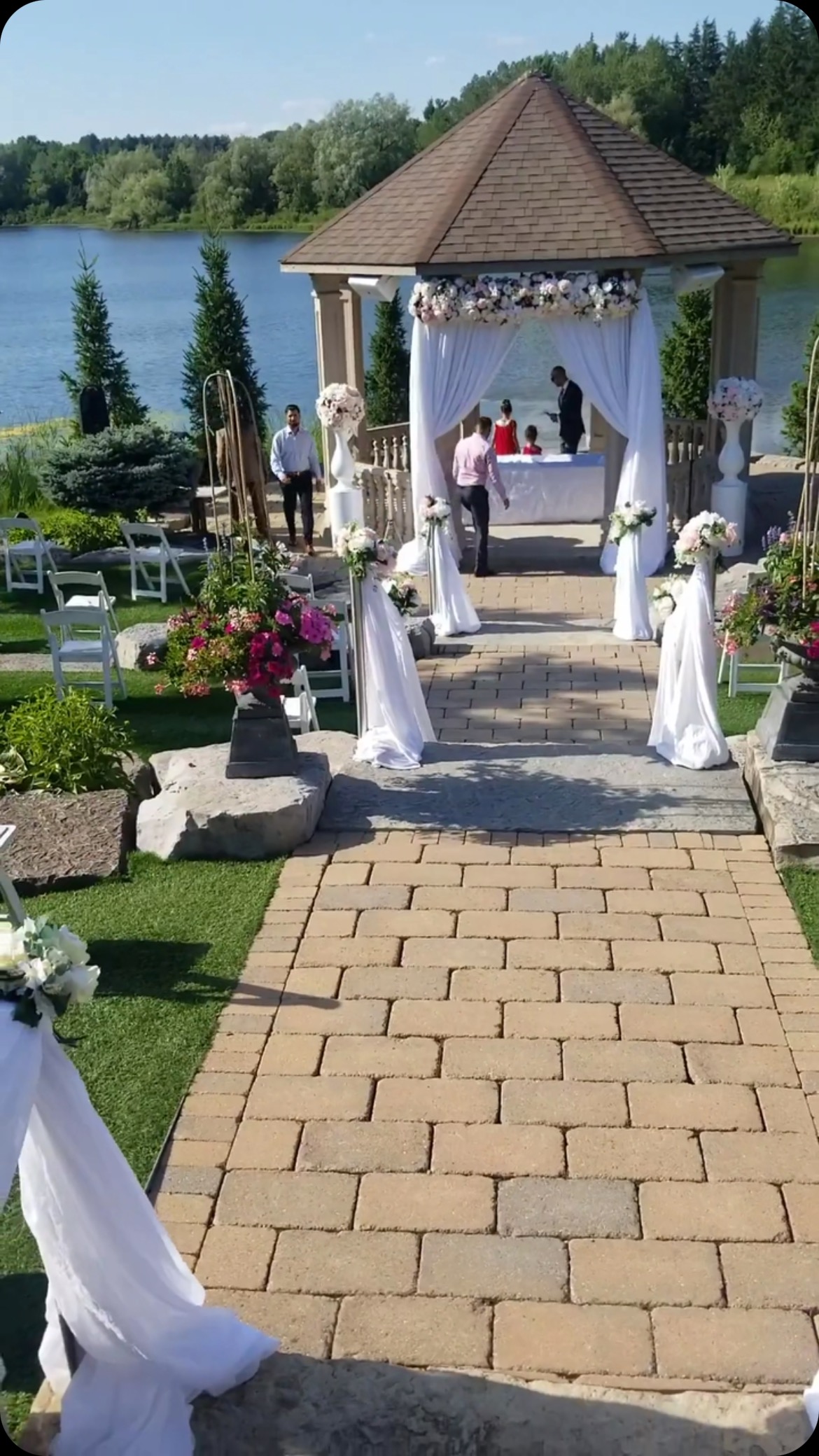 ~ 💒💍
.
.
.
.
.
.
.
.
#Smallbusiness #events #rentals #weddingrentals #partyrentals #eventdecorations #eventrentals #smallbiz