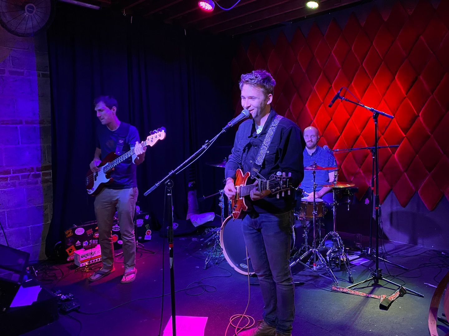 After a long winter working new songs, Lowfive is back onstage at @broadwayroxy on Thursday April 10! No cover, great food & drink & people & venue & songs & friends. #lowfiveband
#denver #coloradomusic #denvermusic #denvermusicscene #colorado #coloradoband #concert #thingstodo #free #livemusic