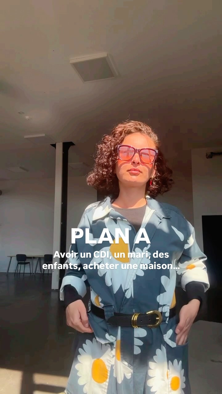 Plan A : cocher les cases.
Plan B : suivre mon intuition.
Créer son entreprise, voyager, transmettre, faire du bien.
Rendre le bien-être naturel… accessible.
Et au passage, être une tata trop stylée, qui offre des massages et des tisanes plutôt que des bonbons 🙄 (c’est faux on aime trop les bonbons 🍭).
Spoiler : j’ai jamais été aussi alignée. ✨
#entrepreneur #entrepreneurship #beyom #beyourownmasterpiece #intuition #yoga #massage #bienêtre #bienetrenaturel