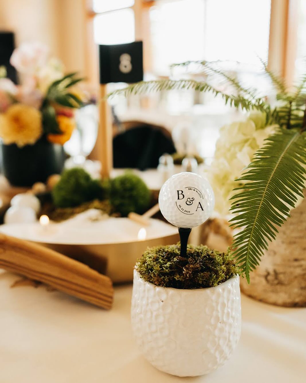 From the green ⛳️ to the aisle! When the bride & groom live and breathe golf it should be integrated into their “par-fect” day 😅
✔️ branded golf balls
✔️flagstick table numbers
✔️sand trap candle element
.
.
Photo: @wildgeminiphotography
Planning+Design+Decor+Florals: @poppylaneevents_st.george
.
.
#stgeorgeweddingplanner#poppylaneeventsstgeorge #brandedwedding
#southernutahweddingplanner #zionweddingplanner #happilyeverafter #rehearsaldinner #golfwedding