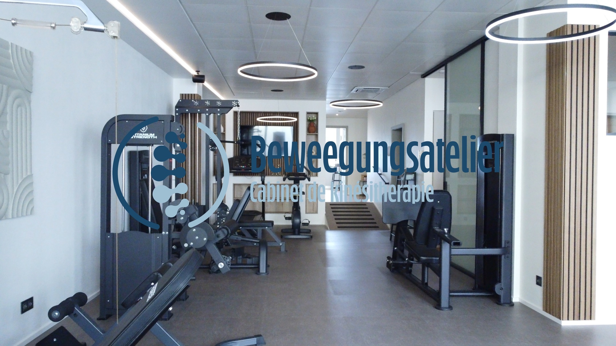 Elo ass et Zäit, MERCI ze soen! 🙏 Eise Cabinet Beweegungsatelier steet, an dat wier net méiglech gewiescht ouni d'Ënnerstëtzung vu lokalen Entreprisen an eise Léifsten.
E grousse Merci un:
🏗️ @heinen.design
🔧 @wefatec
🧱 RS Construction & Röhl
🎨 @shirtbox.eu
... an natierlech ganz vill Family & Friends!
Merci! 💛
Il est temps de dire MERCI ! 🙏 Notre cabinet Beweegungsatelier est enfin prêt, et cela n’aurait pas été possible sans le soutien des entreprises locales et de nos proches.
Un immense merci à :
🏗️ @heinen.design
🔧 @wefatec
🧱RS Construction & RÖHL
🎨 @shirtbox.eu
... et bien sûr beaucoup de famille et d'amis !
Merci💛