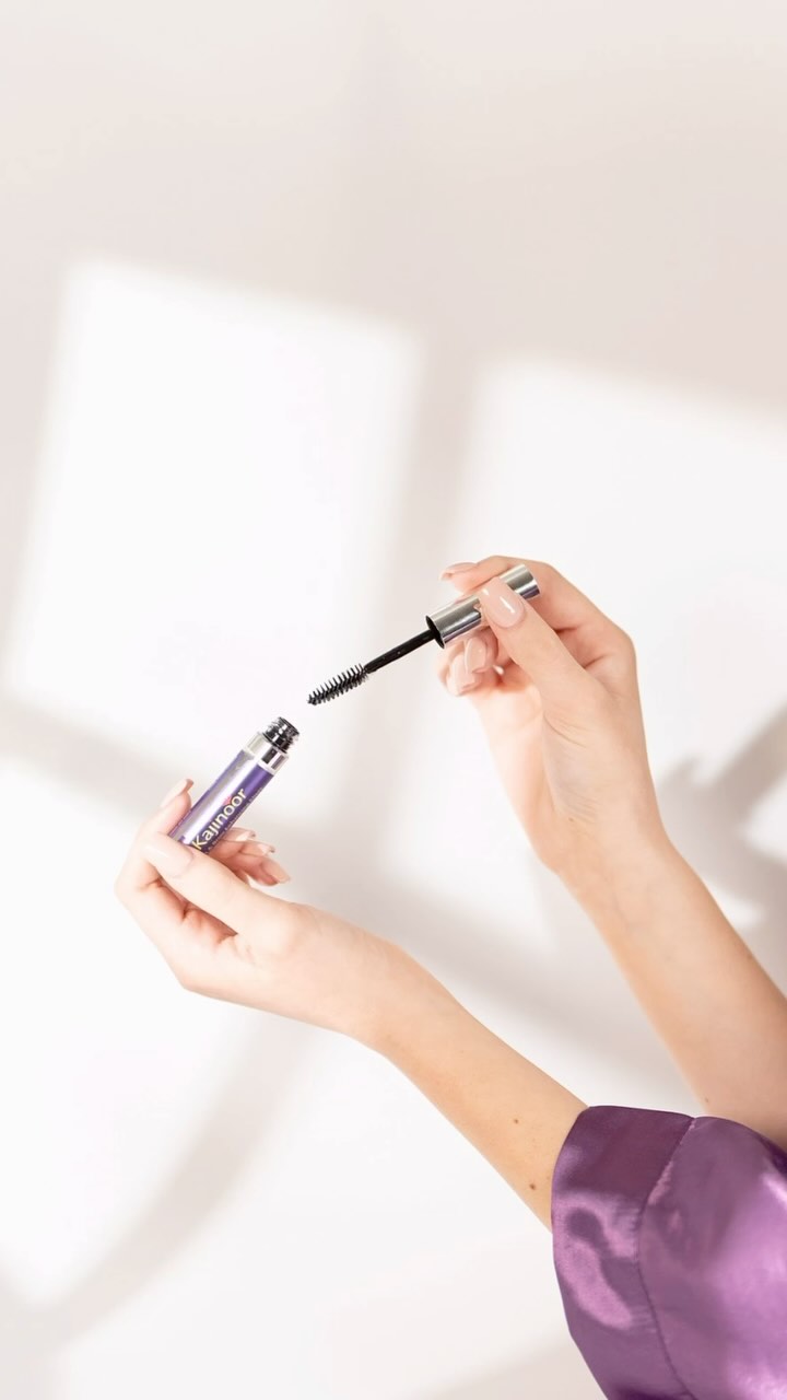 Product shoot for @kajinoorskincare ‘s skin loving products. Hired by @intandemdigital for their client
#productohotography #productphotographer #WellnessEntrepreneur #VisualBranding #CommercialPhotographer #ContentCreationPhotography #PhotographyForEntrepreneurs #AtlantaCreativeEntrepreneurs #AuthenticVisibility #BeSeen #ShowUpFully #ElevateYourBrand #YourEnergyCaptured