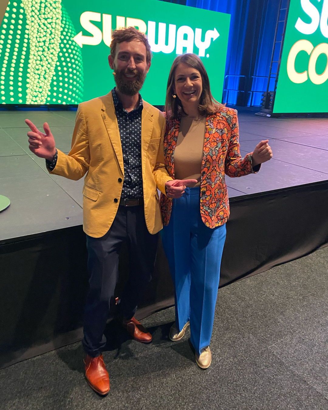 Dara and I presented to nearly 1,000 people at the Gold Coast Convention & Exhibition Centre for Subway’s SubCon ‘25.
The theme was on AQ and adaptability, and one of my favourite lines from keynote is:
“If we want to change the story of the human race in the 21st century, we have to expand the range and types of stories we pay attention to.”
The knowledge and information we consume is how we make sense of the world. To be adaptable, you need to make sure your brain food nourishes you. If on the whole you have a healthy information diet, there is always room for one of their delicious chocolate cookies.