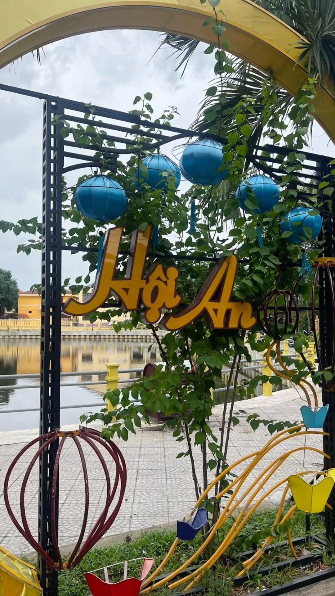 I moved to Hoi An in September 2024, and I referred to this part of my life as the “LOVE” phase—not just romantic love, but a deep appreciation for all things love. Hoi An was a charming, quaint little city that captured my heart 💚
I loved the vibrancy of life there, the warmth of the people, the rich and authentic experiences, the delicious food, the beauty of nature, and the sense of freedom 🥰
One morning I was journaling on the beach and I recalled my uncle asking me during our mentoring session if I was searching for something. It suddenly hit me: I was searching for myself. Unconsciously, I had come to Hoi An to discover who I truly am. In that moment, the search ended; it melted away because, as cheesy as it may sound, I found ME—the greatest love of my life. In that moment, I experienced true freedom, along with a deeper sense of self-love and self-acceptance. MIND-BLOWING STUFF 🤯🙃
The five months I spent in Hoi An were truly magical and magnificent. While there were challenges, I wouldn’t change a thing. I met some of the most wonderful people, experienced incredible moments, and had the best time 💃🏽
Now, it’s time to bring back to New Zealand the 15 years of lessons and experiences I’ve gained while living in Australia, London, Tokyo, Hong Kong, and Hoi An.
This next chapter I am creating and manifesting is going to be EPIC, and I am beyond excited, grateful, and blessed to start this journey in beautiful Aotearoa, closer to my whānau, which means the world to me 🌿💚✨
#hoianvietnam #newbeginnings #selfreflection #selflove❤️ #selfacceptance #purpose #thriving #intuition #followyourheart #love #freedom #livinglife #livinglifemyway