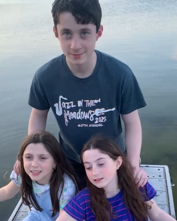 Love seeing how the adventures evolve with these 3 as they grow, change and evolve. Reminds me to embrace change and keep growing and evolving too 🍂🍃
“Do not fear the leaves changing for it is leading to the best season of your life yet.” -poem by @jennaececelia
.
#growth #selfgrowth #refelctions #quote