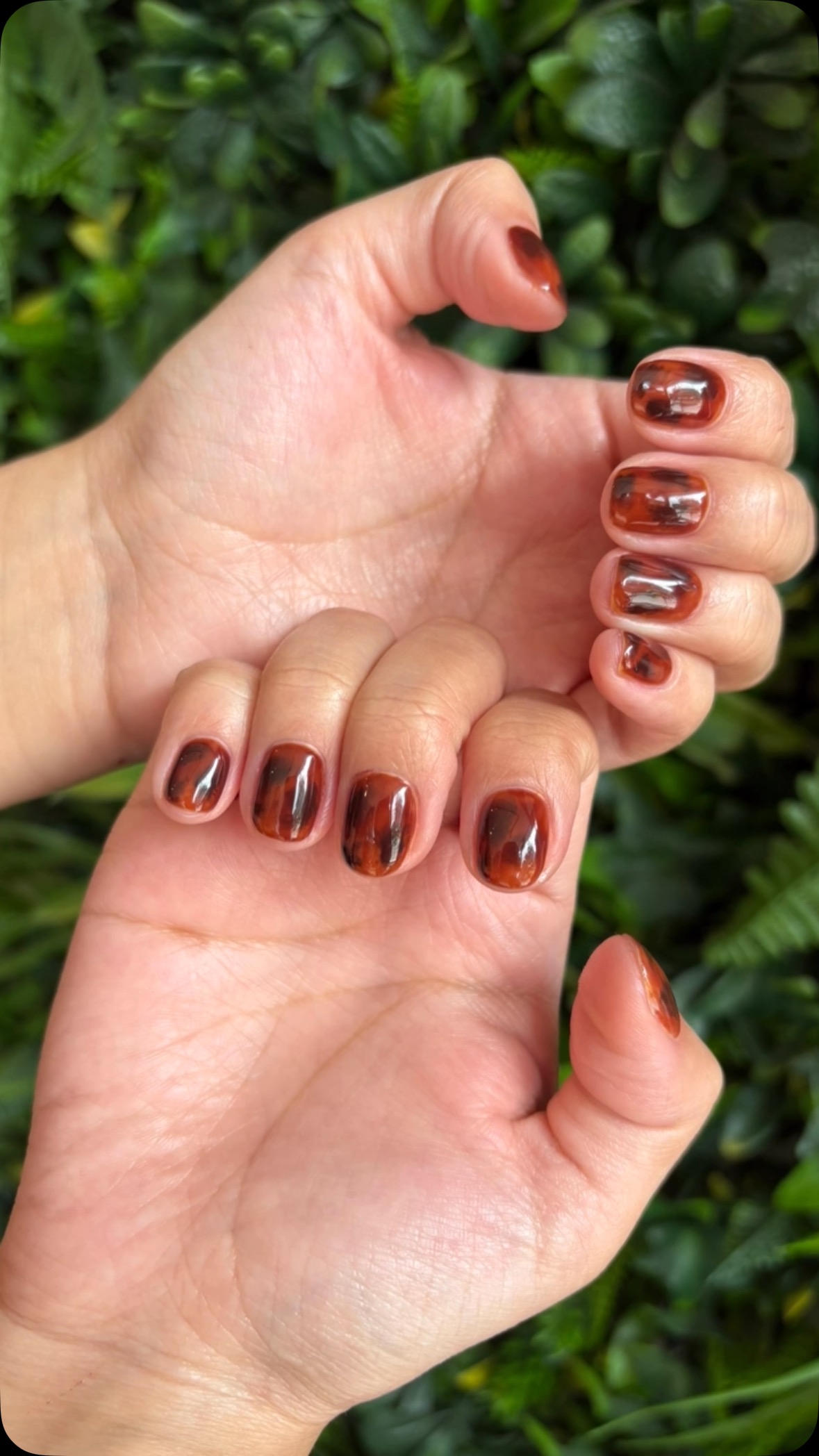 Manicure permanente ad hoc para este lindo otoño 🍂
Hechas por Valentina 🖤
Nos encuentras en Carlos Antúnez 2015, esquina Pedro de Valdivia Providencia.