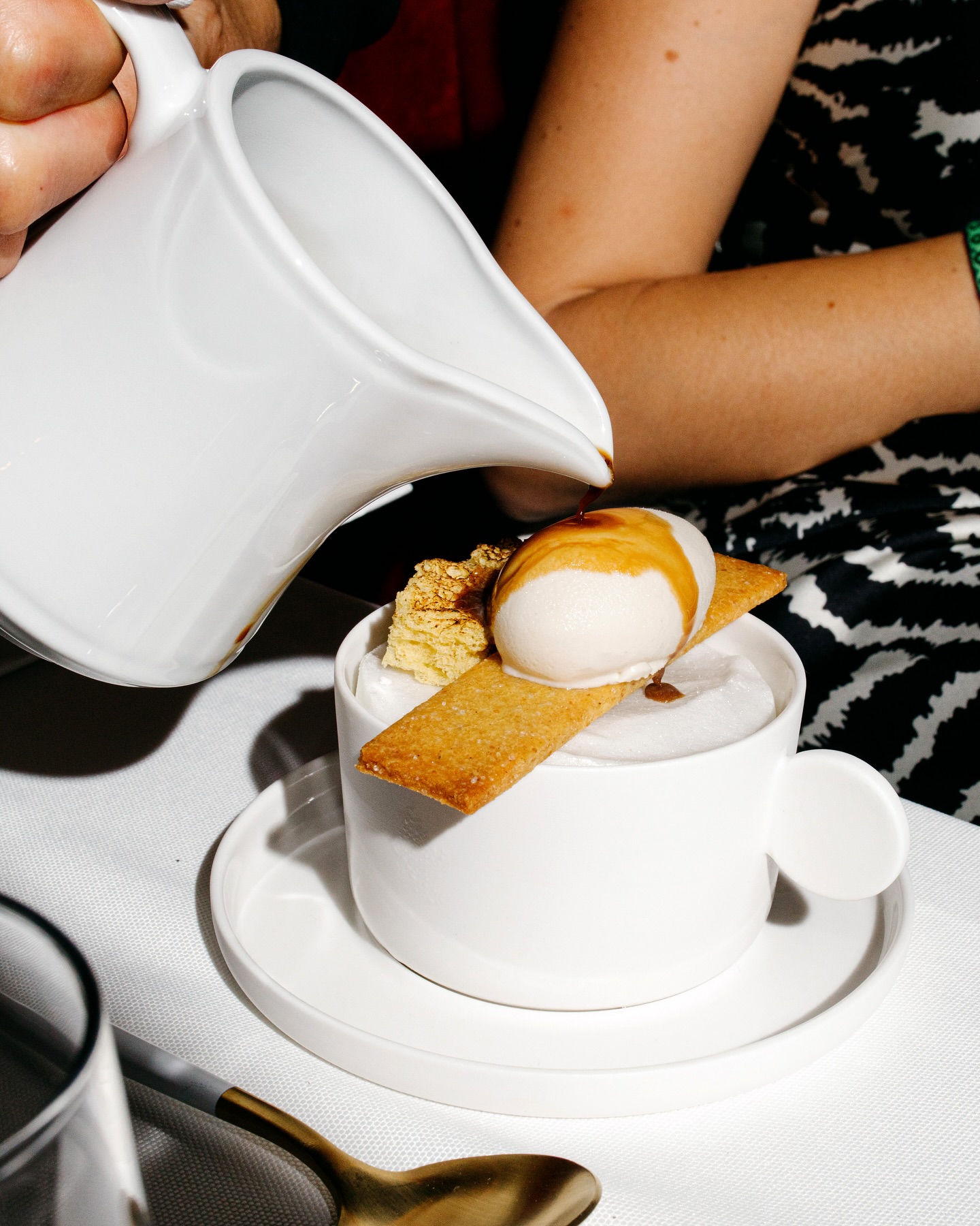 ✨ A sweet symphony of flavors, plated with precision and heart.
Created on the occasion of Symphony of the Chefs, this dessert is the result of a harmonious collaboration between Pastry Chef Roberta Merolli and Executive Chef Giovanni Solofra.
Delicate textures, rich contrasts, and a touch of theatre at the table — an unforgettable tasting experience. 🍨🍯
#SymphonyOfTheChefs #FineDining #PastryArt #GourmetExperience #ChefGiovanniSolofra #ChefRobertaMerolli #PlatedDessert #CulinaryArt #FoodMoments #michelinguide #michelin #apulia #salento #italy #puglia #food #italianfood #instafood