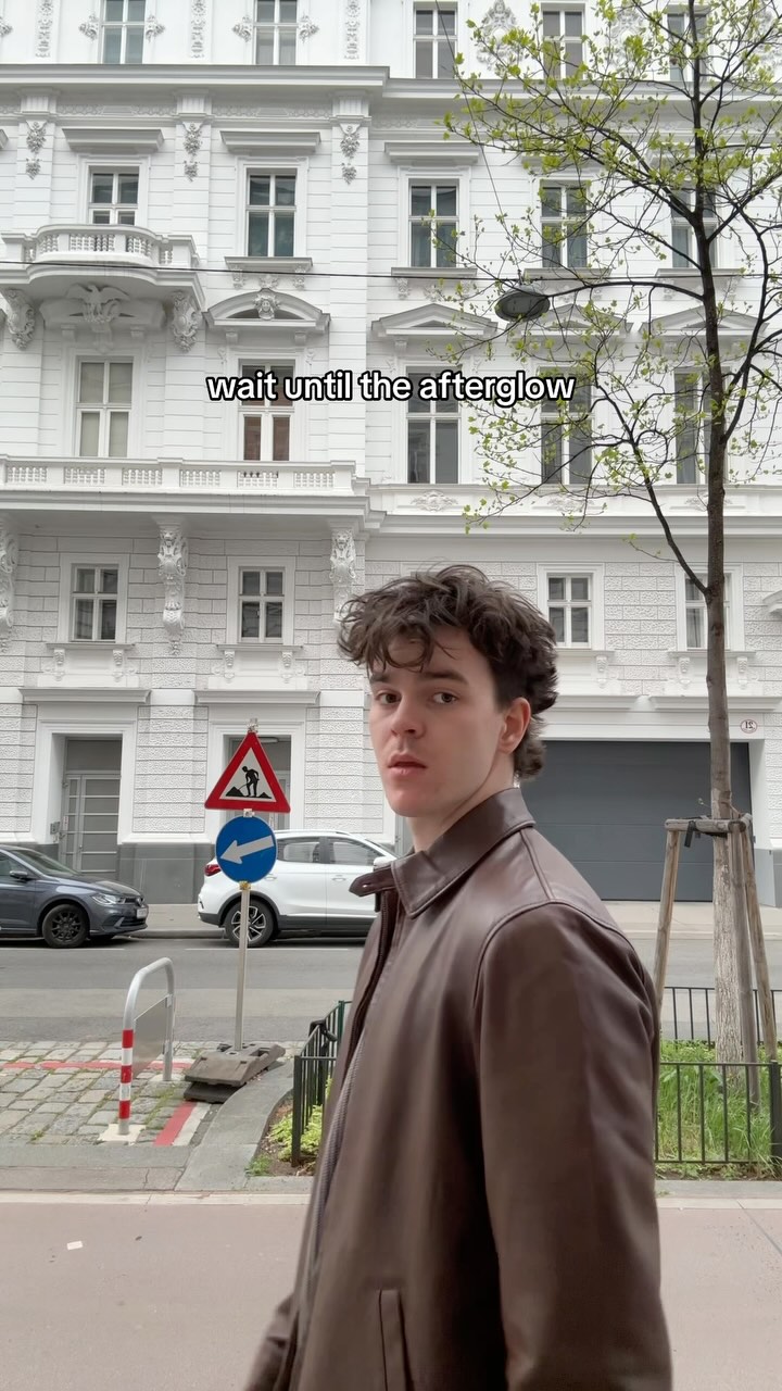 “Runaway” out this Friday !!! #music #reels #foryou #fyp #singing #newmusic #foryoupage #newartist #newsong #indie #alt #pop #rock #indiemusic #trending #viral